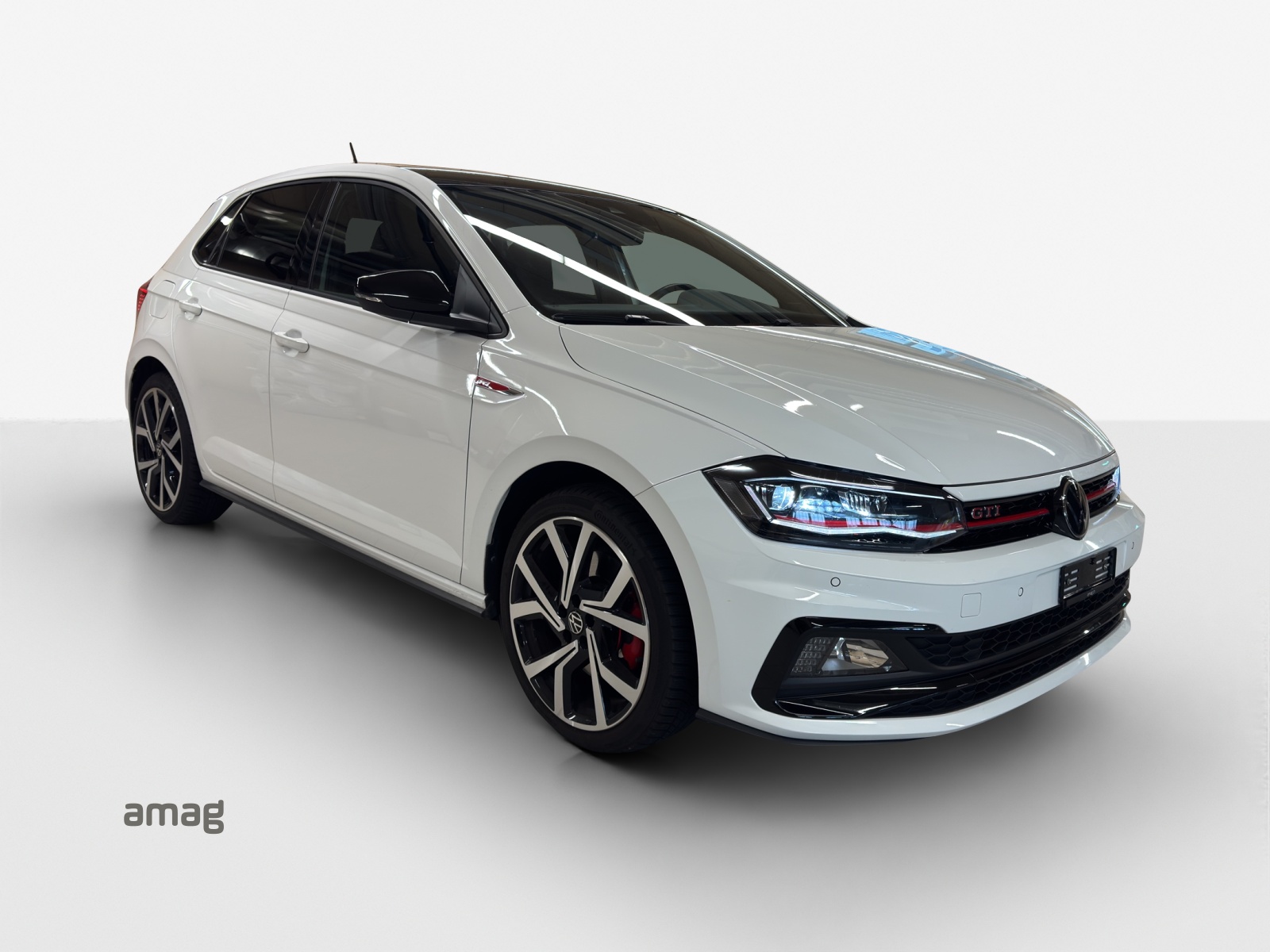 VW Polo 2.0 TSI GTI DSG-image-5
