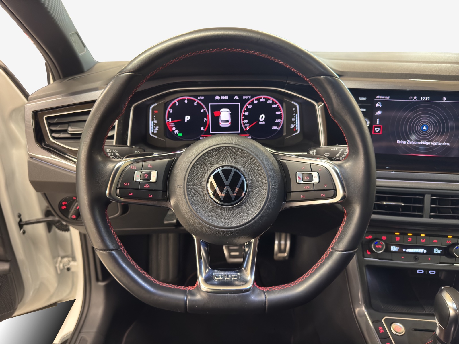 VW Polo 2.0 TSI GTI DSG-image-9