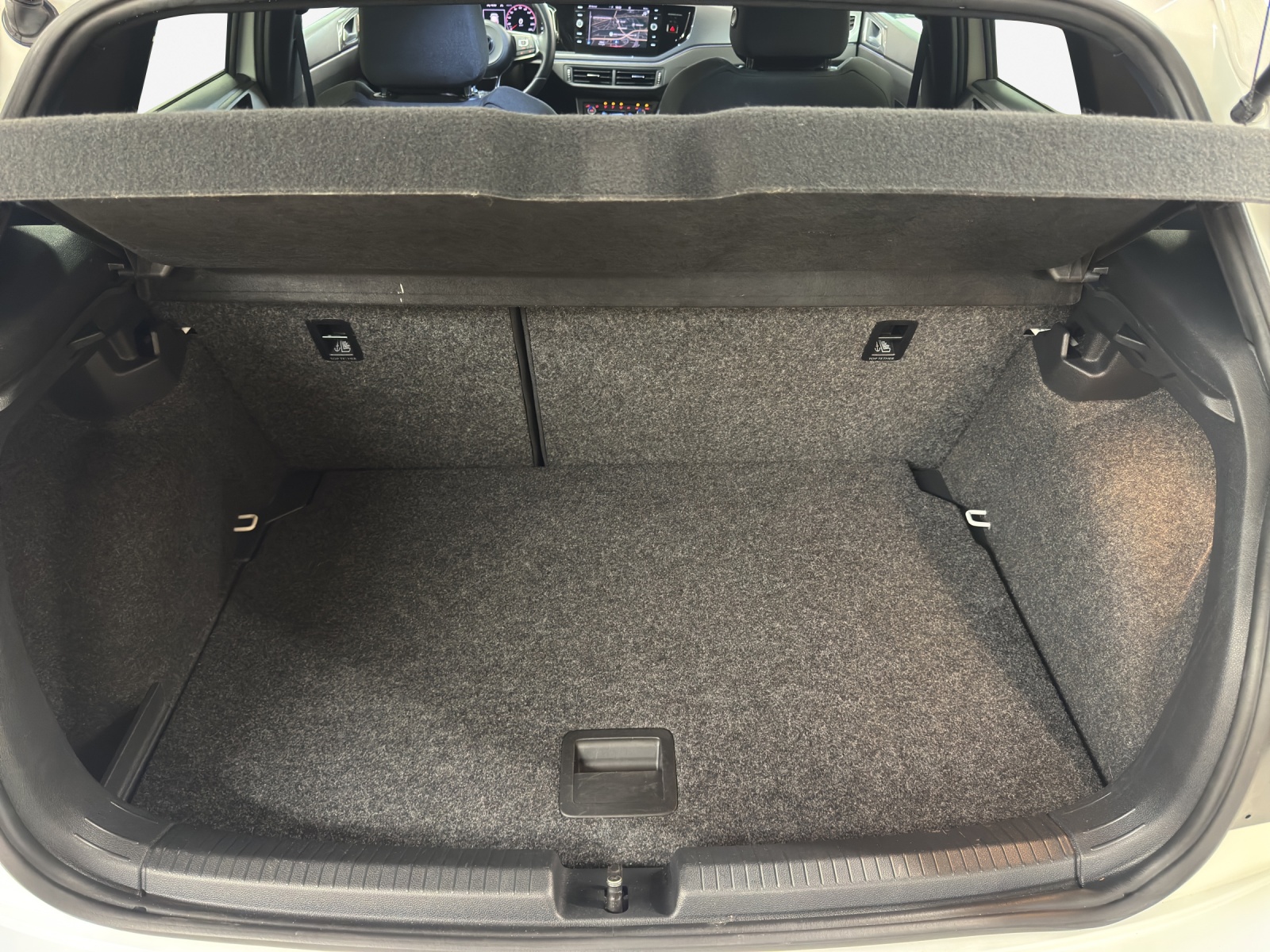 VW Polo 2.0 TSI GTI DSG-image-12