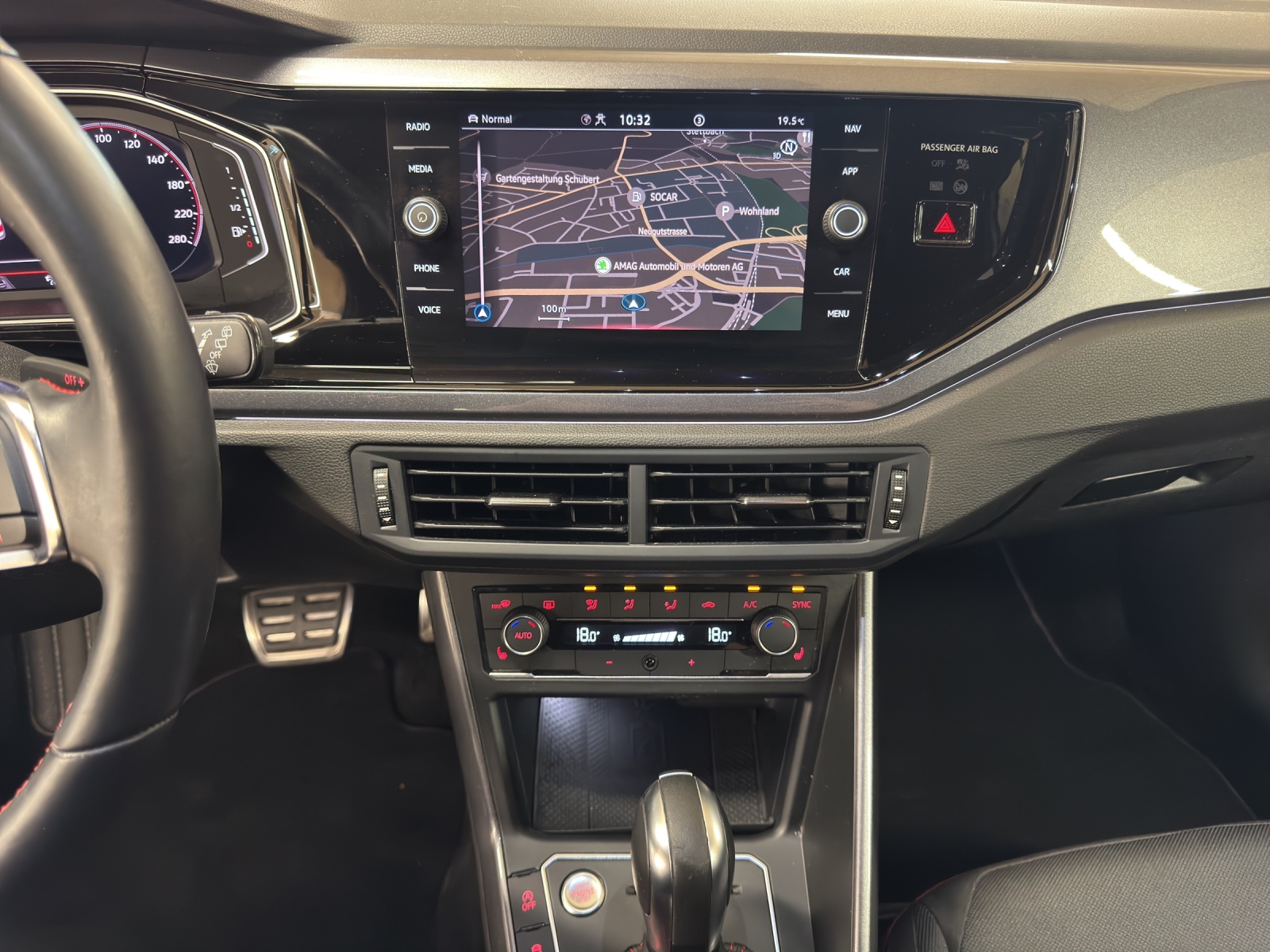 VW Polo 2.0 TSI GTI DSG-image-10
