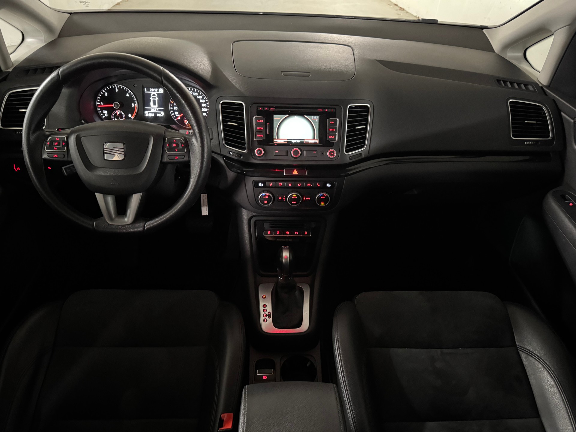 SEAT Alhambra 2.0 TDI Style DSG 7-Platz-image-8