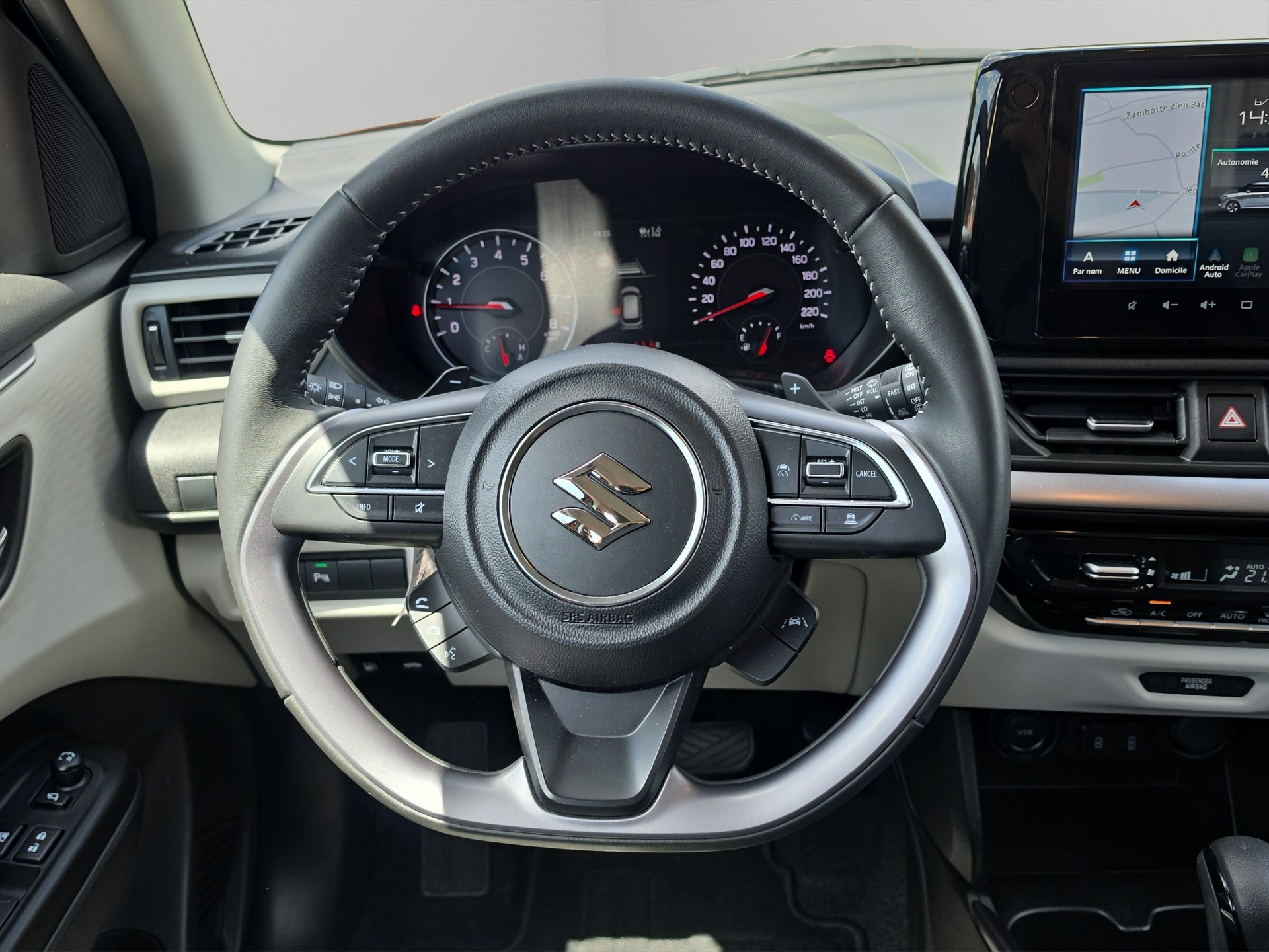 SUZUKI 1.2 Tradizio Top Hybrid-image-8