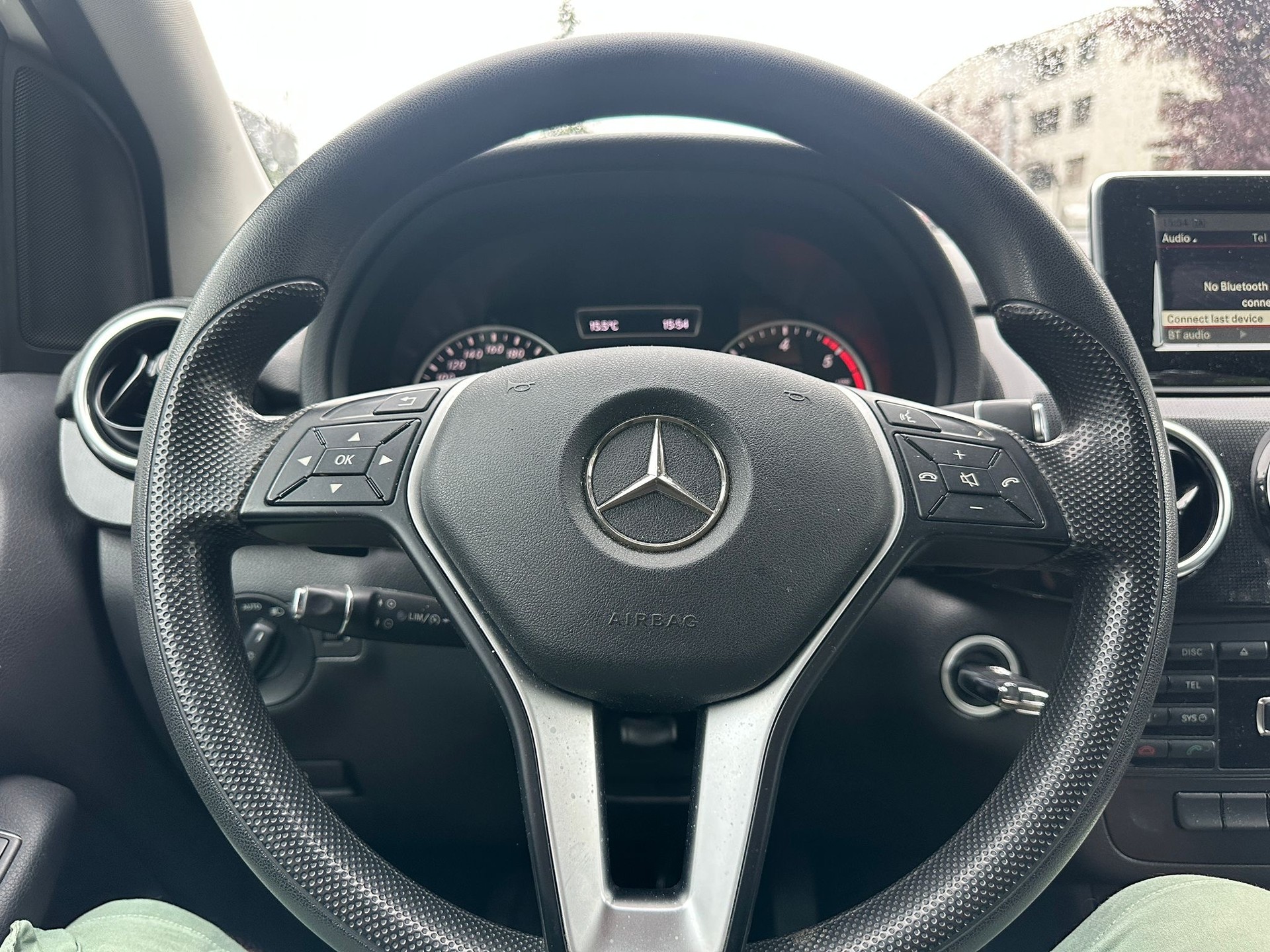 MERCEDES-BENZ B 200 CDI-image-8