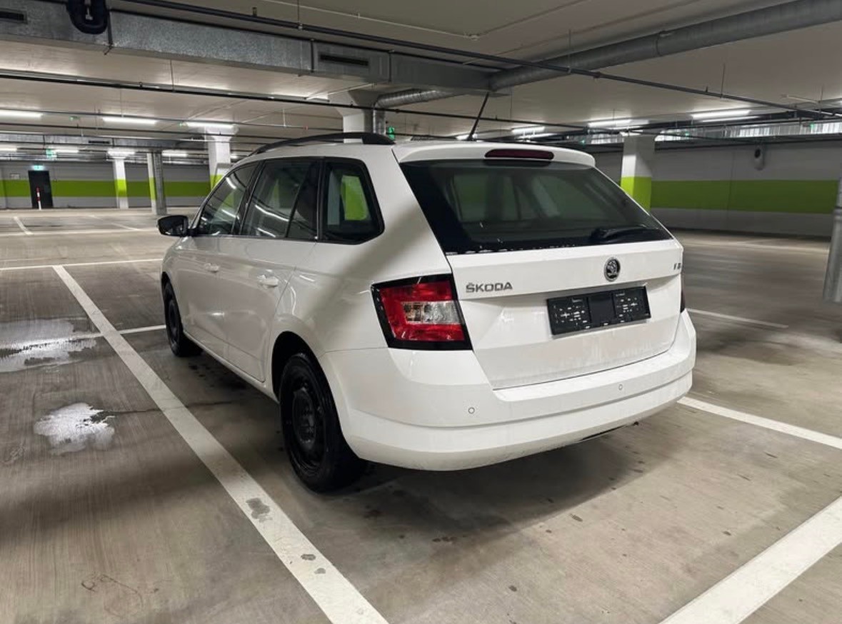 SKODA 1.0 TSI Ambition-image-1