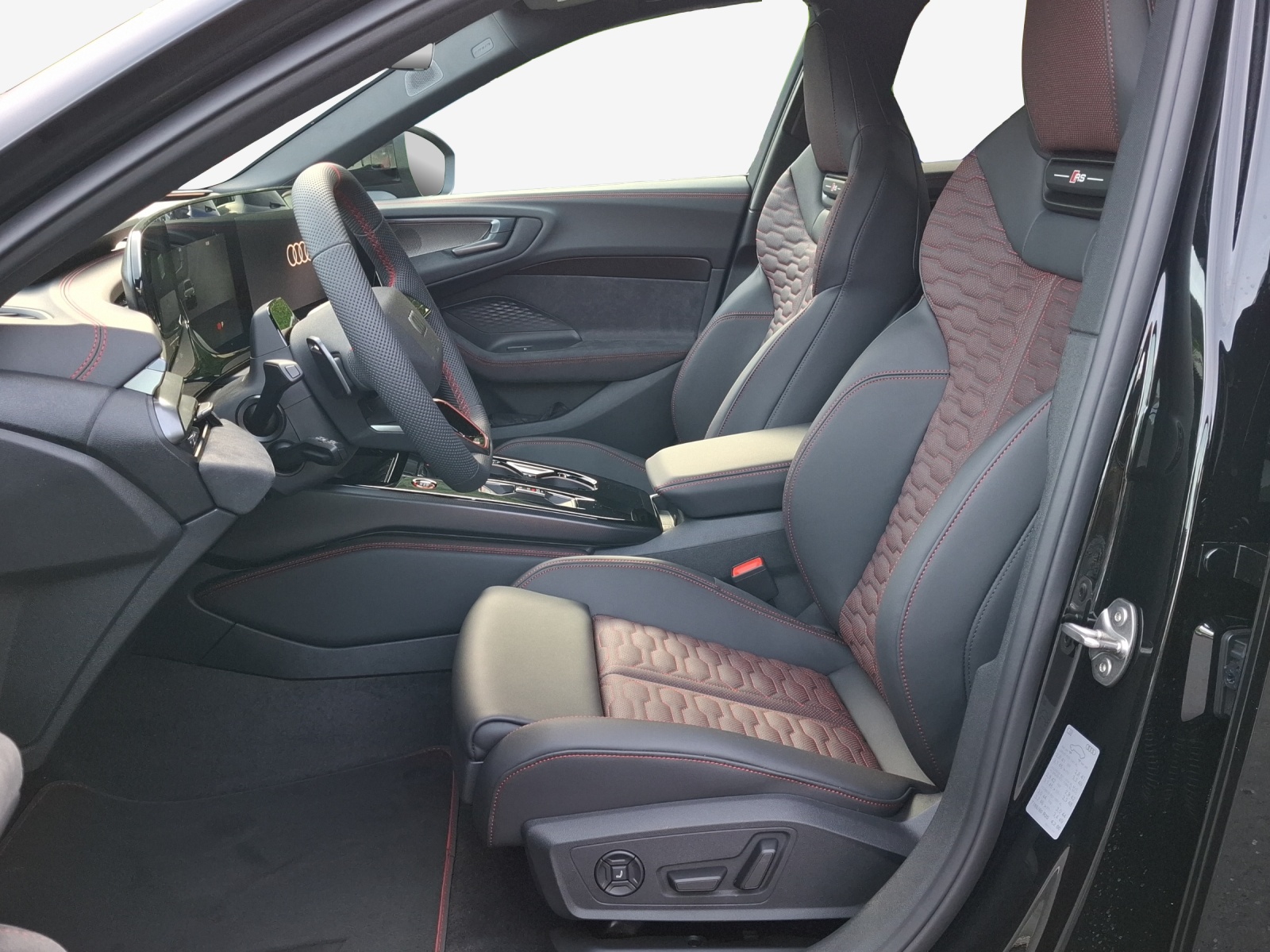 AUDI RS 5 Avant TFSI 470 kW Tiptronic quattro-image-7