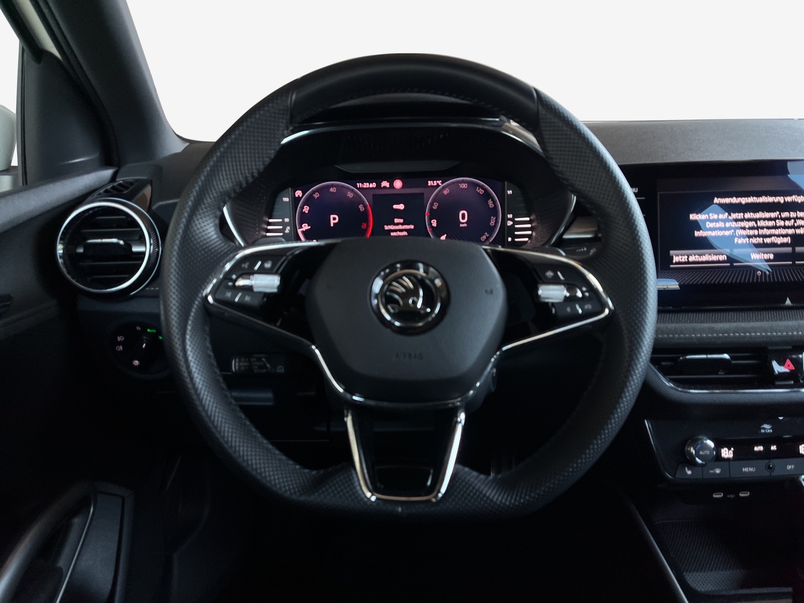 SKODA Fabia 1.5 TSI Style DSG-image-9