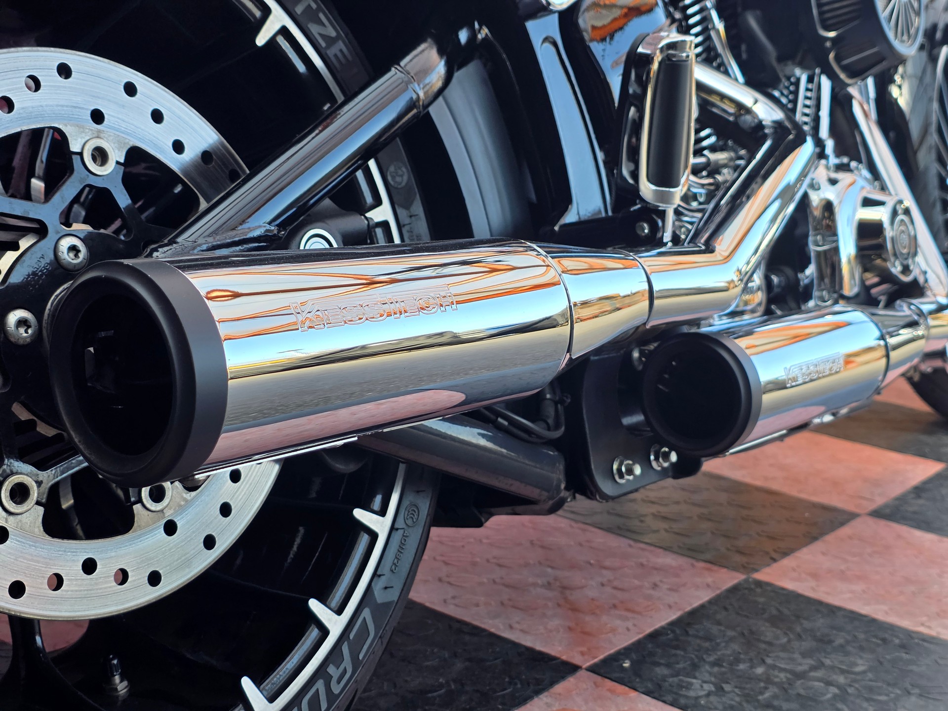 HARLEY-DAVIDSON FXSB Breakout 103 ABS-image-6