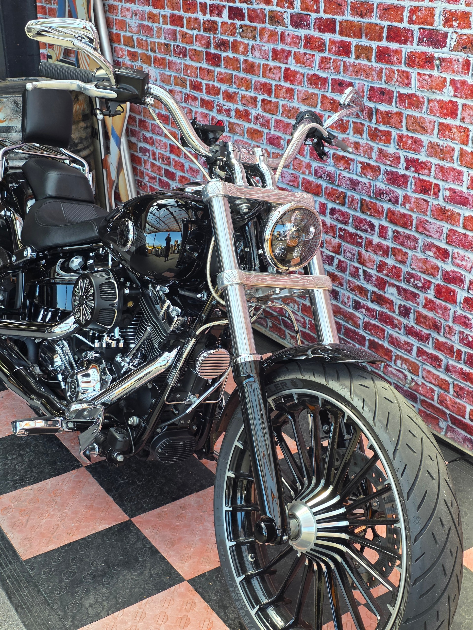 HARLEY-DAVIDSON FXSB Breakout 103 ABS-image-4