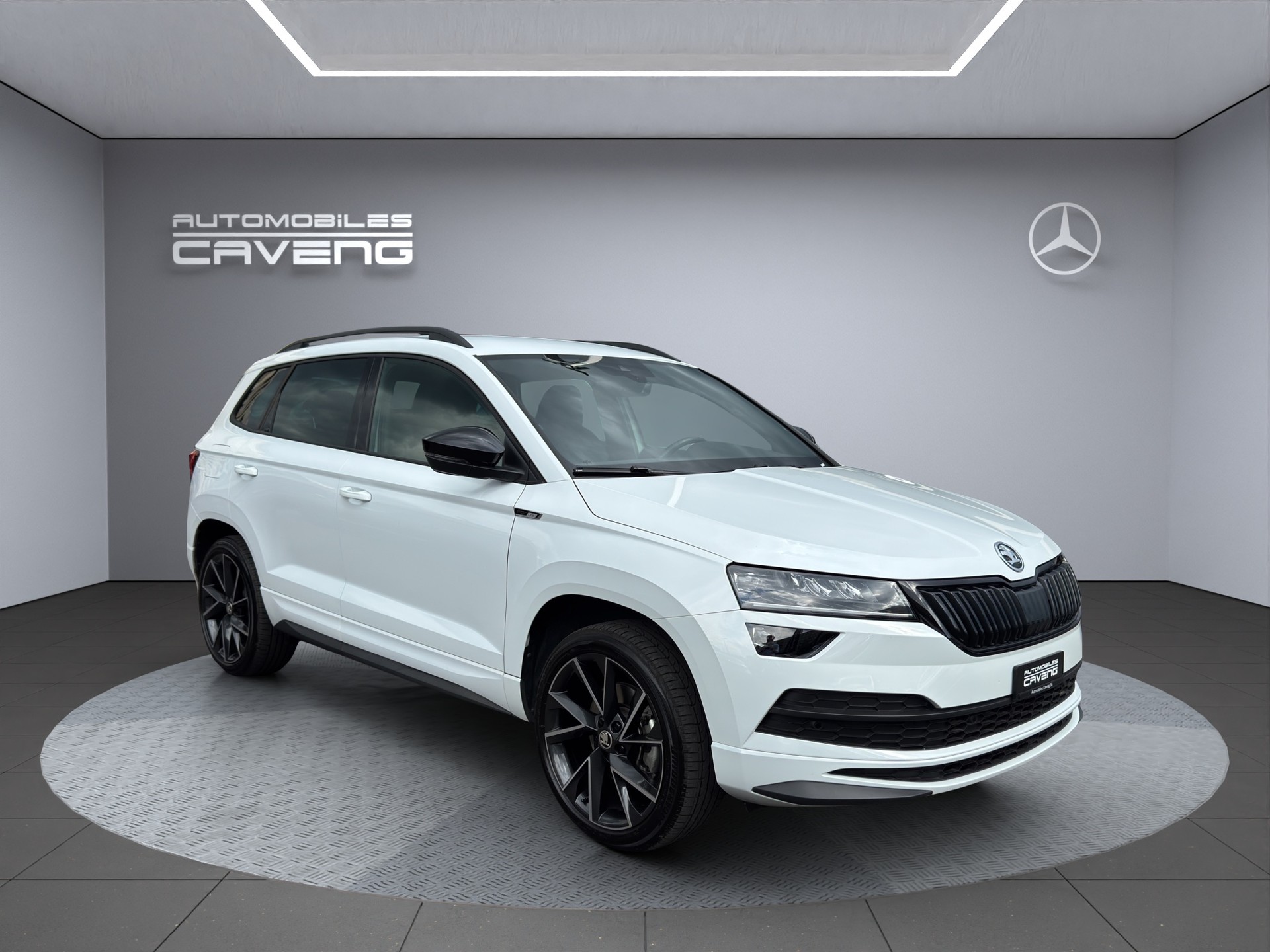 SKODA Karoq 2.0 TSI SportLine 4x4 DSG-image-6