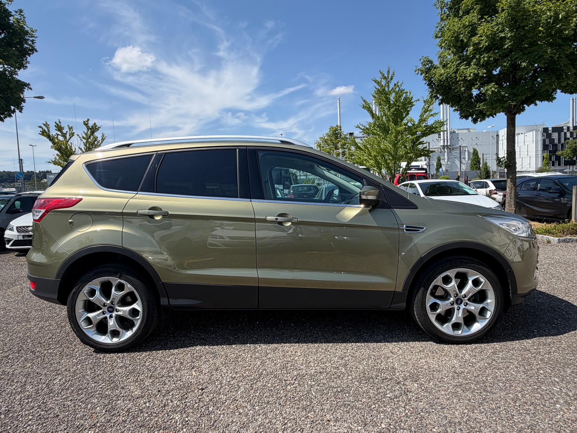 FORD Kuga 1.6 SCTi Titanium 4WD Automatic-image-3