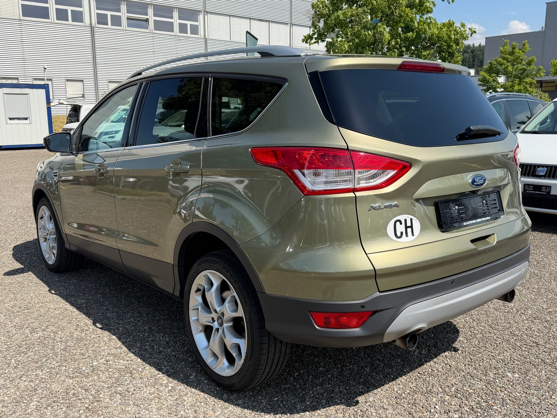 FORD Kuga 1.6 SCTi Titanium 4WD Automatic-image-6