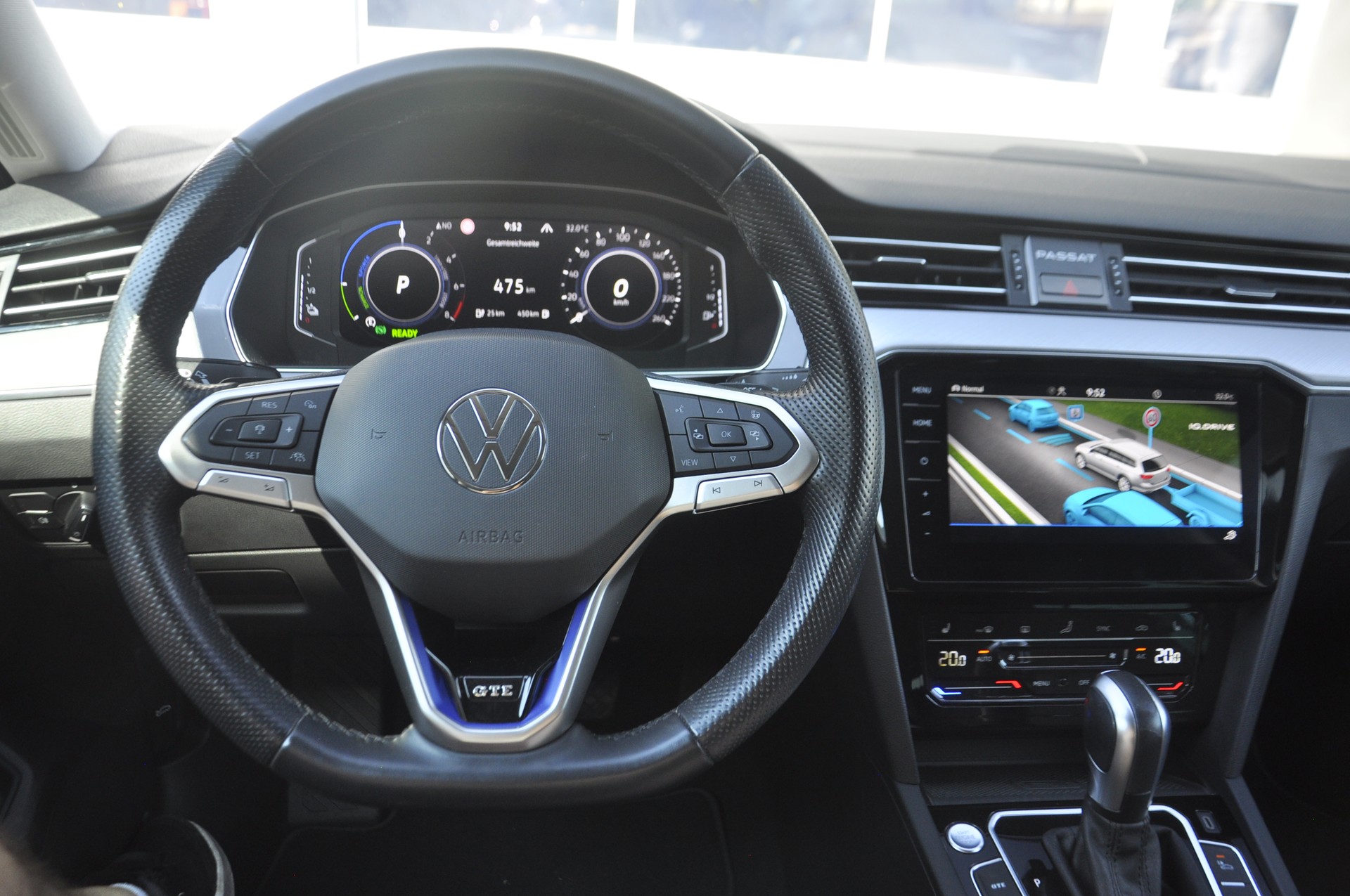 VW Passat Variant 1.4 TSI GTE Hybrid DSG I Anhängerkupplung-image-8