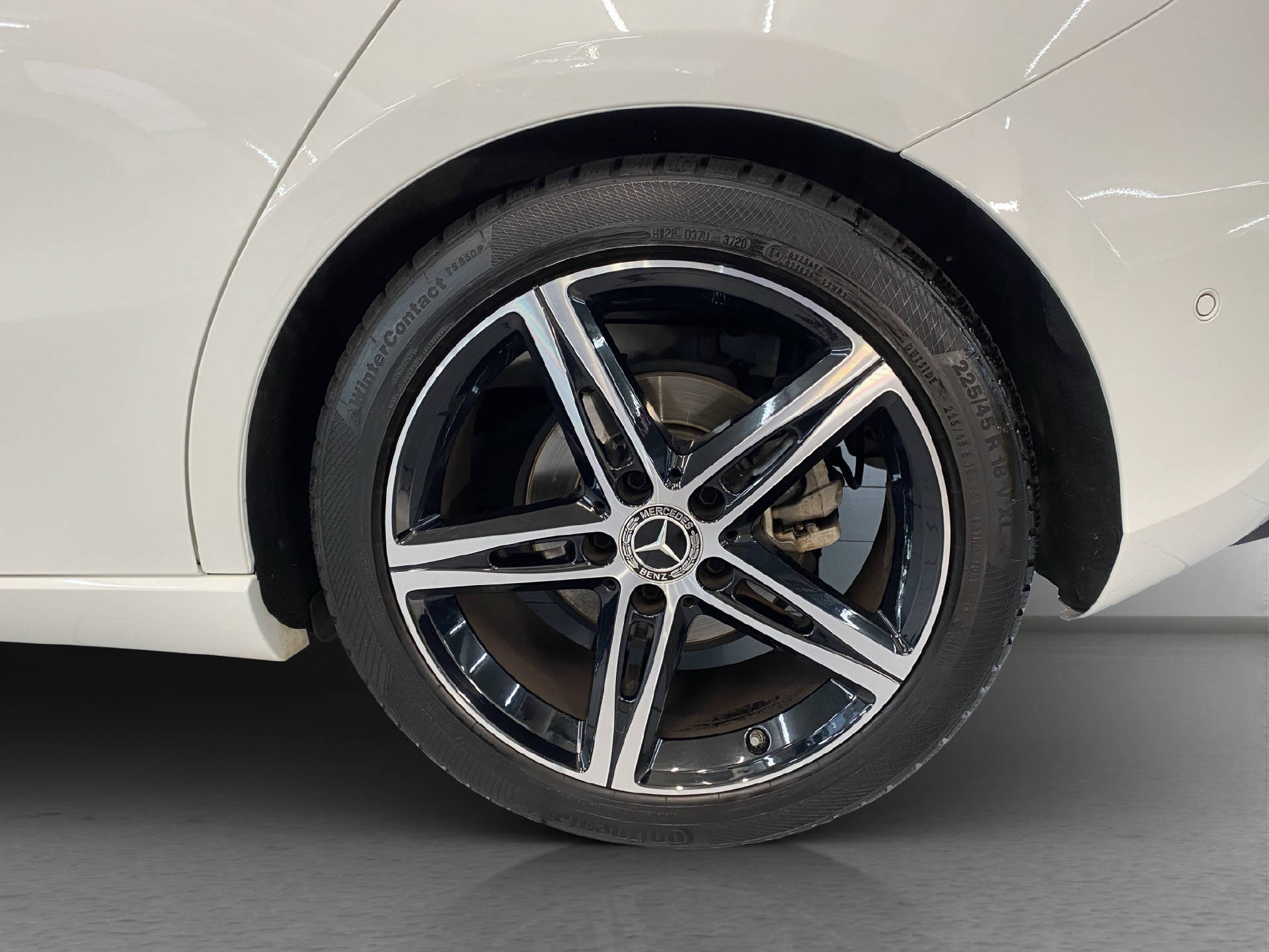 MERCEDES-BENZ A 180 Progressive-image-5