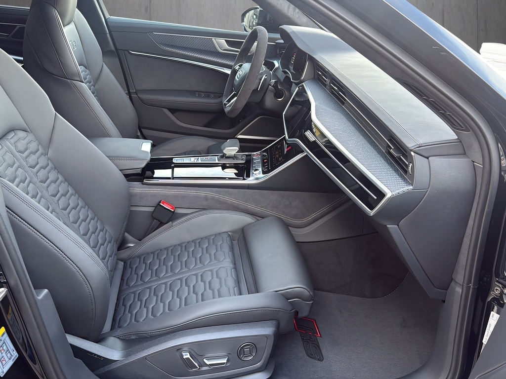 AUDI RS6 Avant 4.0 TFSI V8 Performance quattro*630Ps, B&O Advanced(3) Sound, Keramik-Bremsen, Standheizung, AHK, (5-Jahre Garantie)-image-10