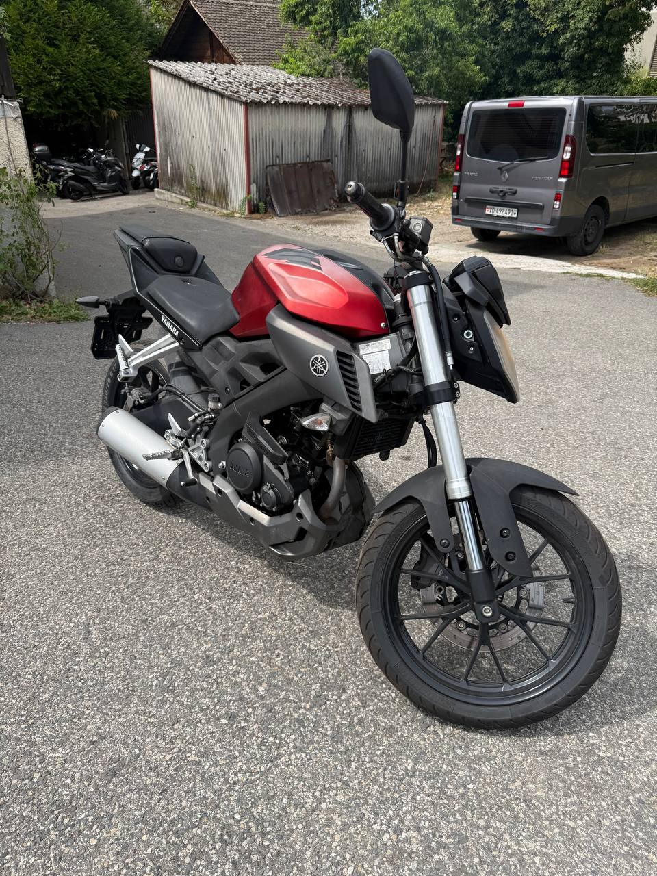 YAMAHA MT-125 ABS-image-2