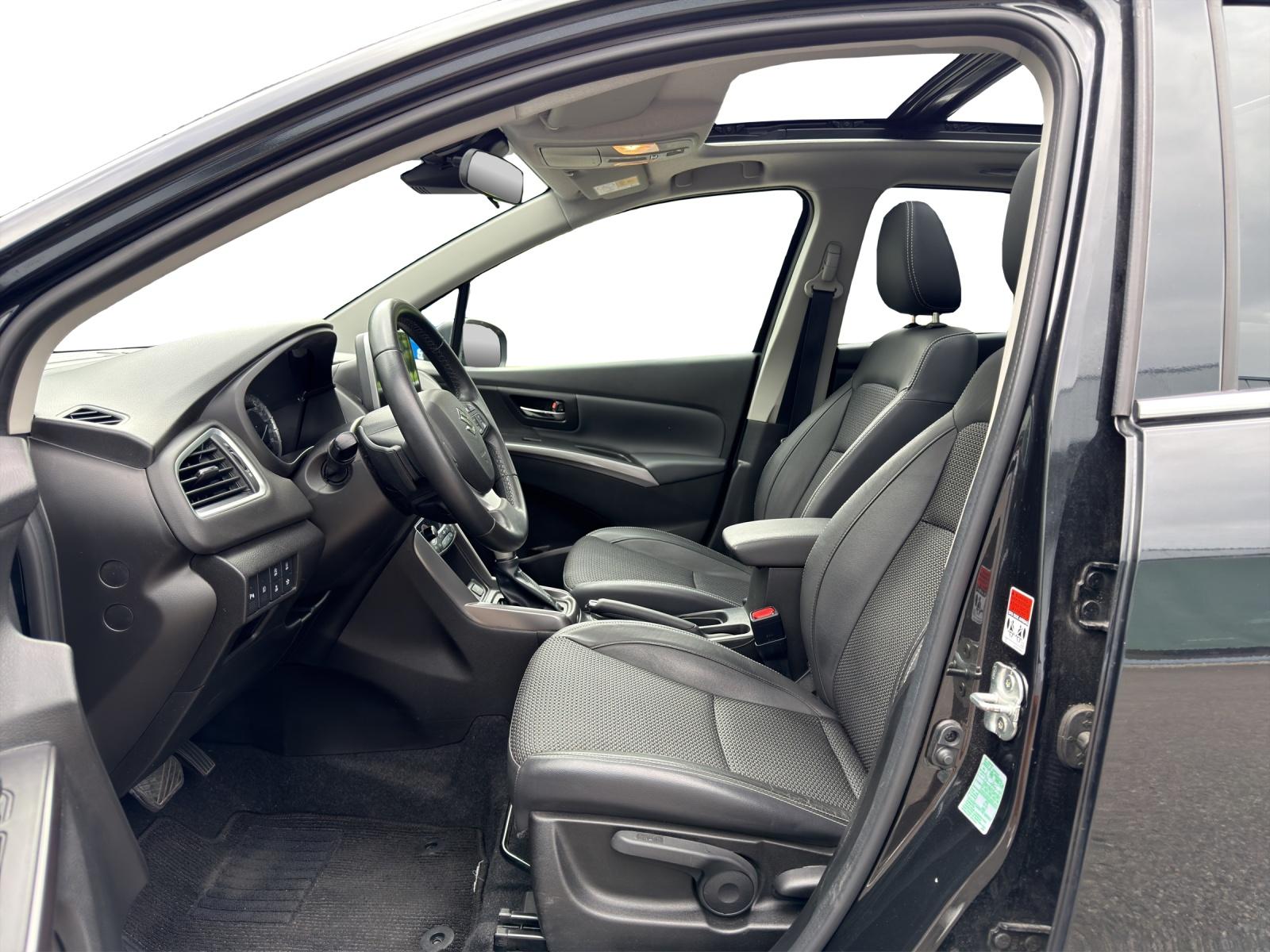 SUZUKI SX4 S-Cross 1.4 T Compact Top Hybrid 4x4-image-5
