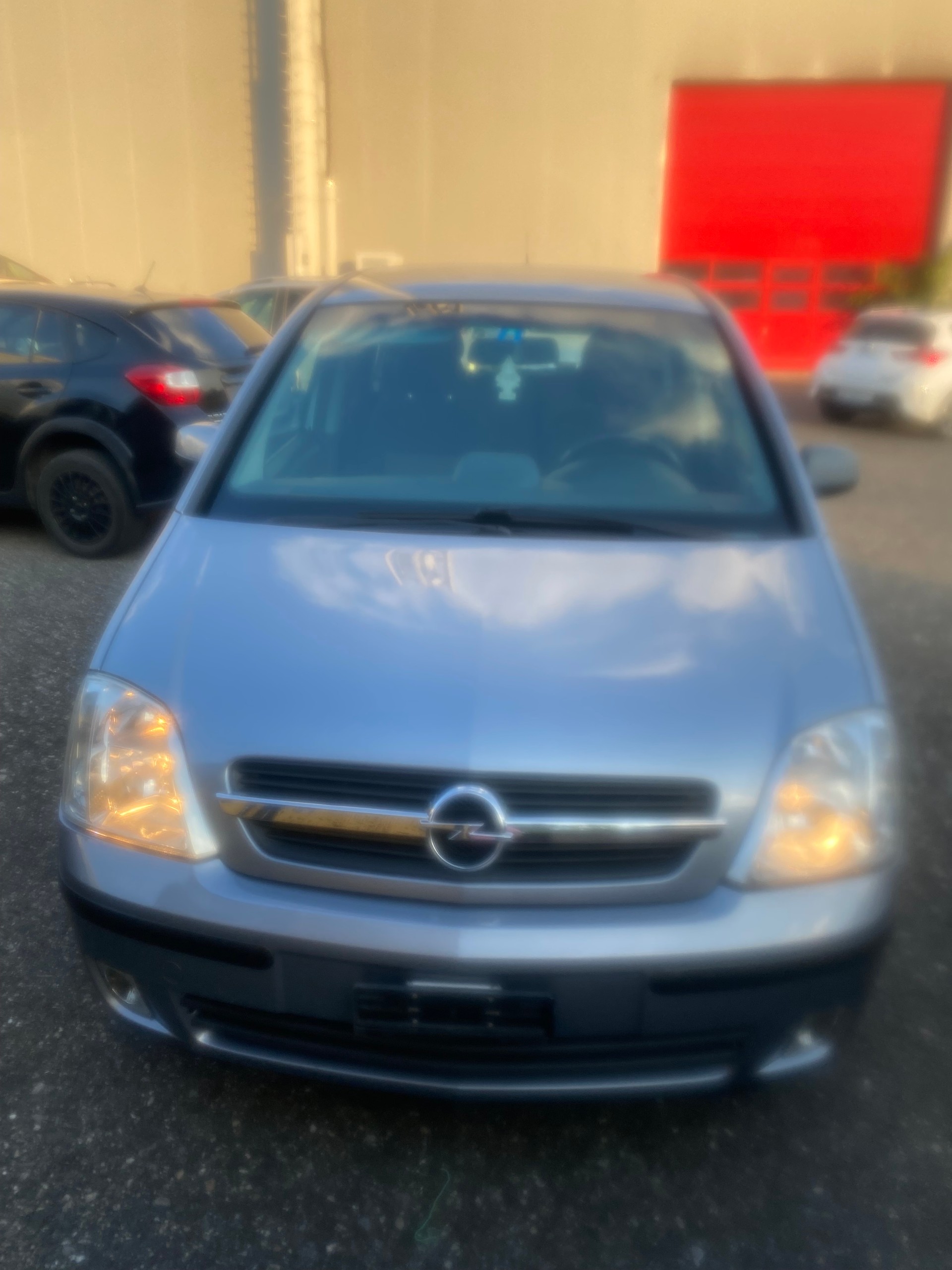 OPEL Meriva 1.6i 16V Essentia-image-0
