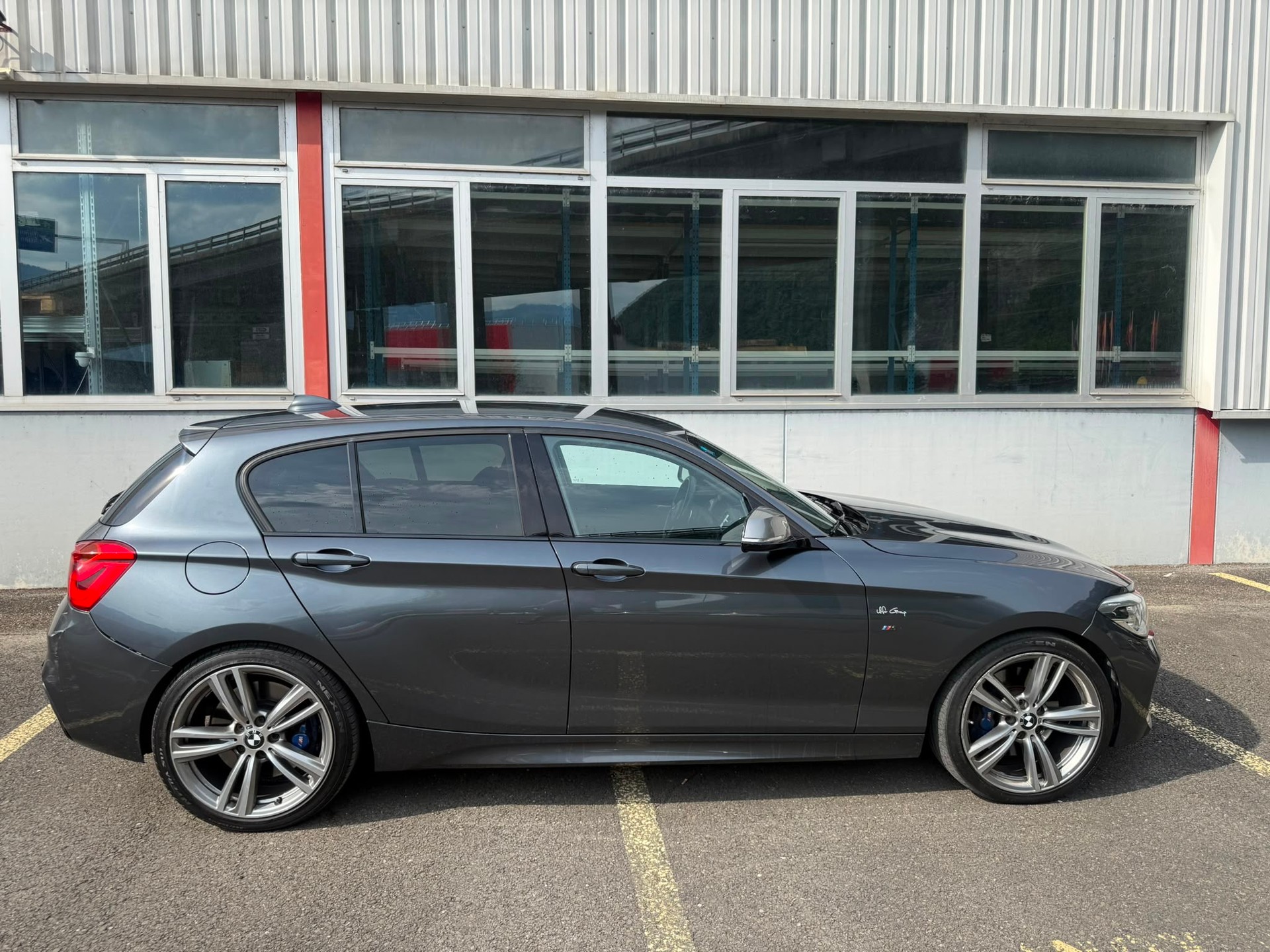 BMW M140i xDrive Steptronic-image-1