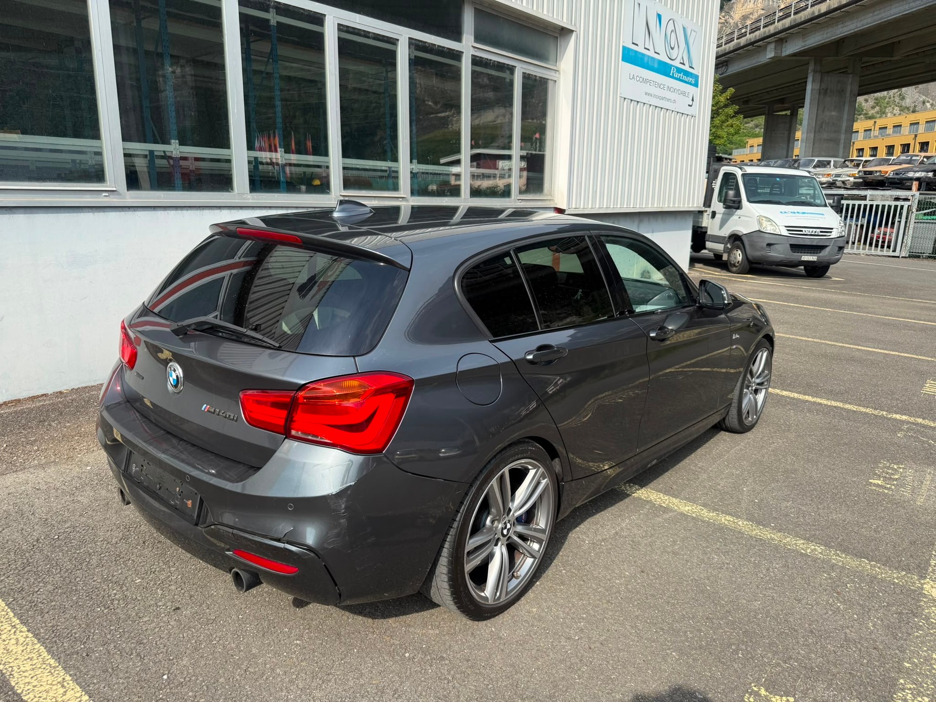 BMW M140i xDrive Steptronic-image-7