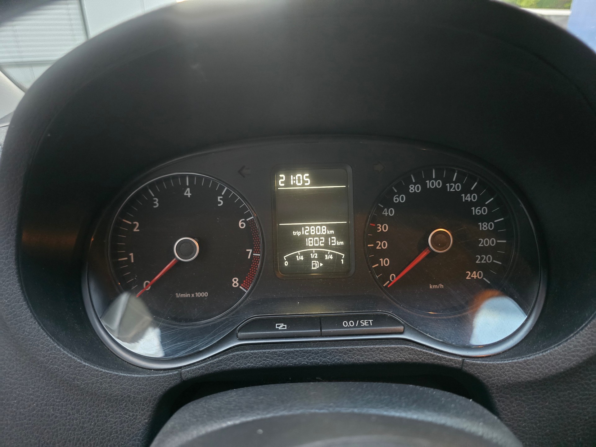VW Polo 1.4 16V Trendline DSG-image-10