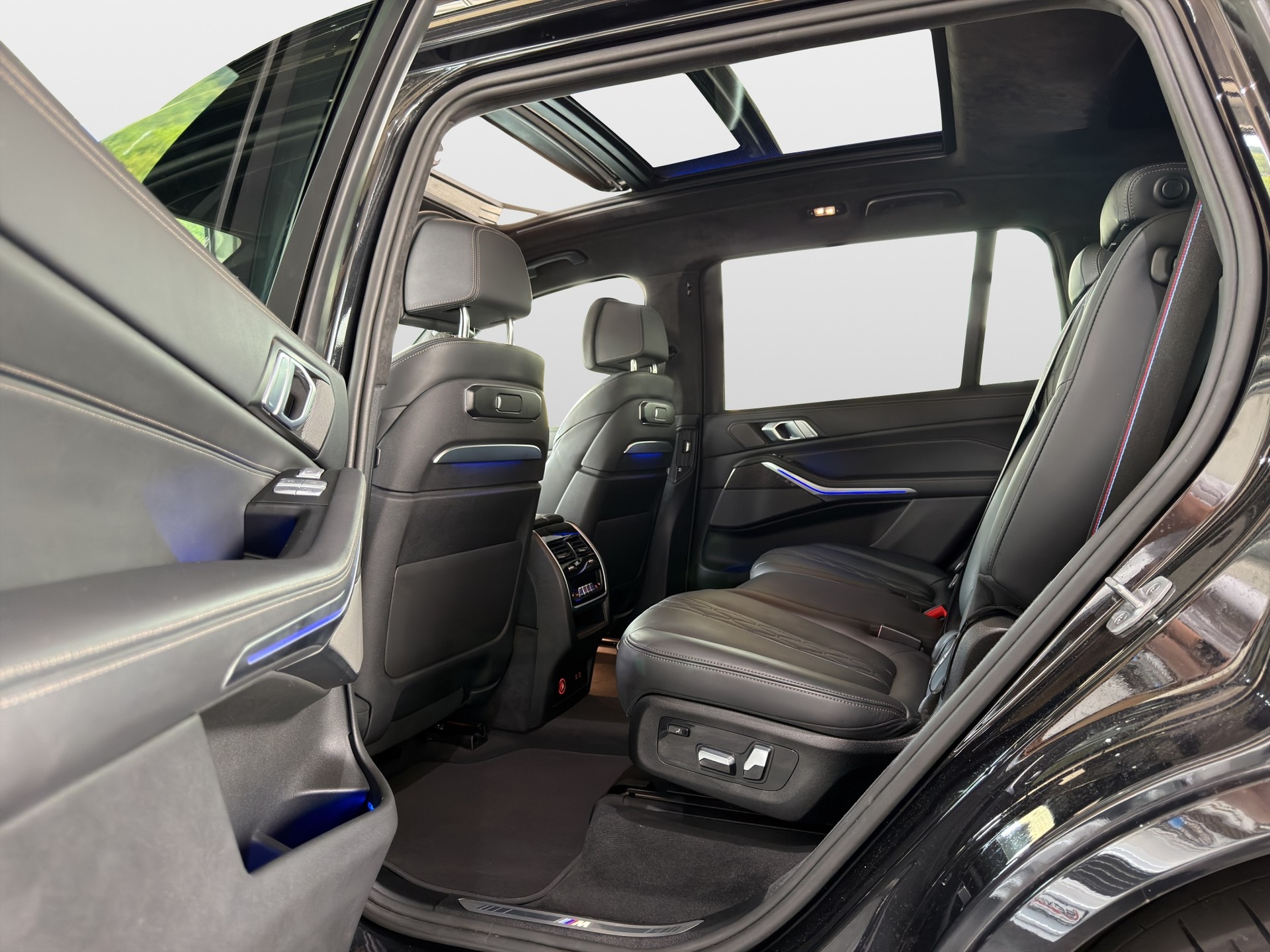 BMW X7 xDrive 48V 40i M Sport Pro Steptronic-image-13
