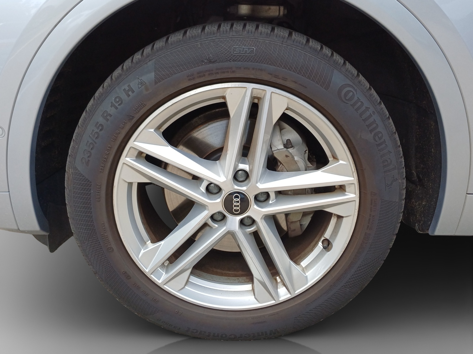 AUDI Q5 Sportback 40 TDI S line quattro S-tronic-image-14