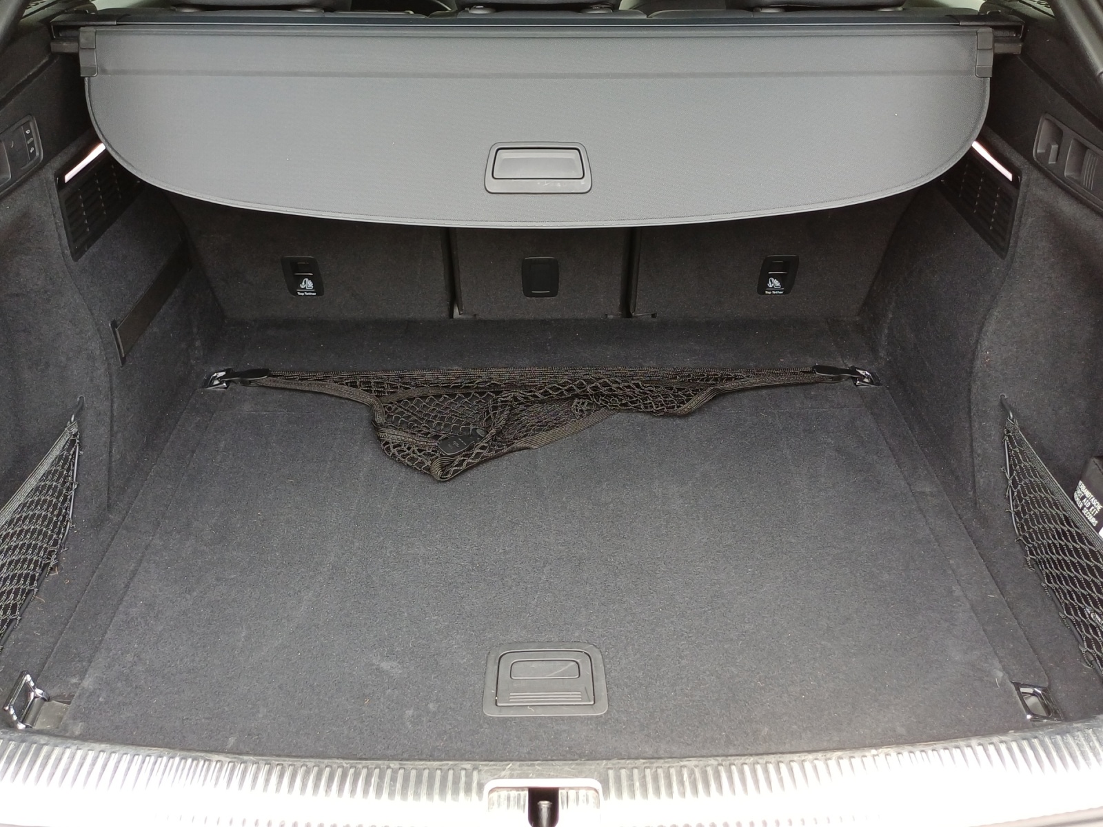 AUDI Q5 Sportback 40 TDI S line quattro S-tronic-image-12