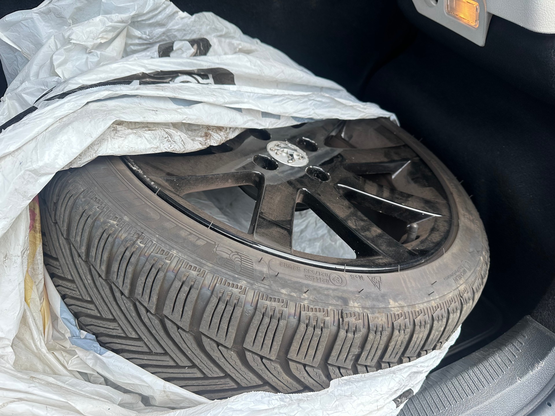 PEUGEOT 207 1.6 16V Turbo GTi-image-9