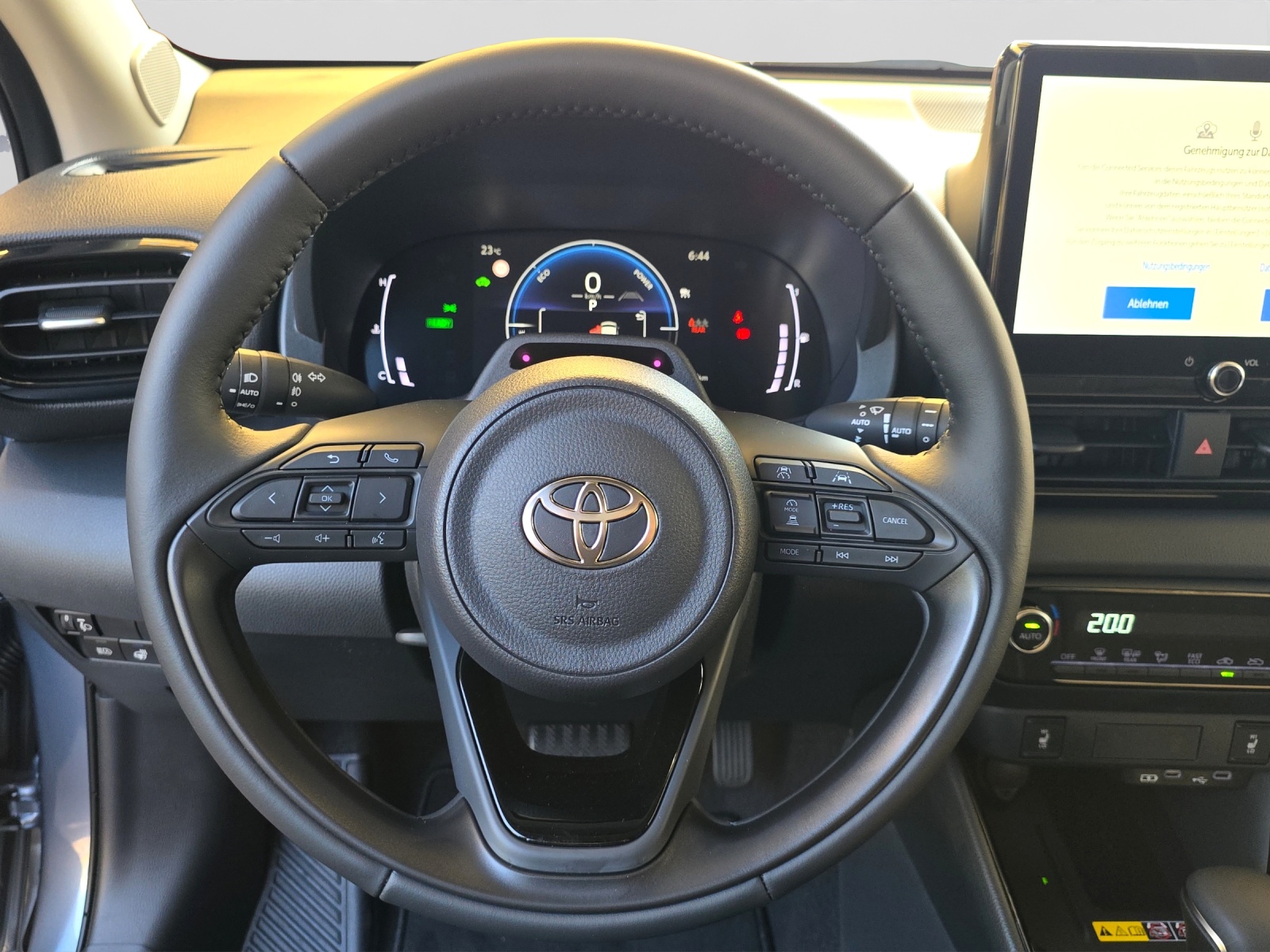 TOYOTA Yaris 1.5 VVT-i HSD Trend-image-9