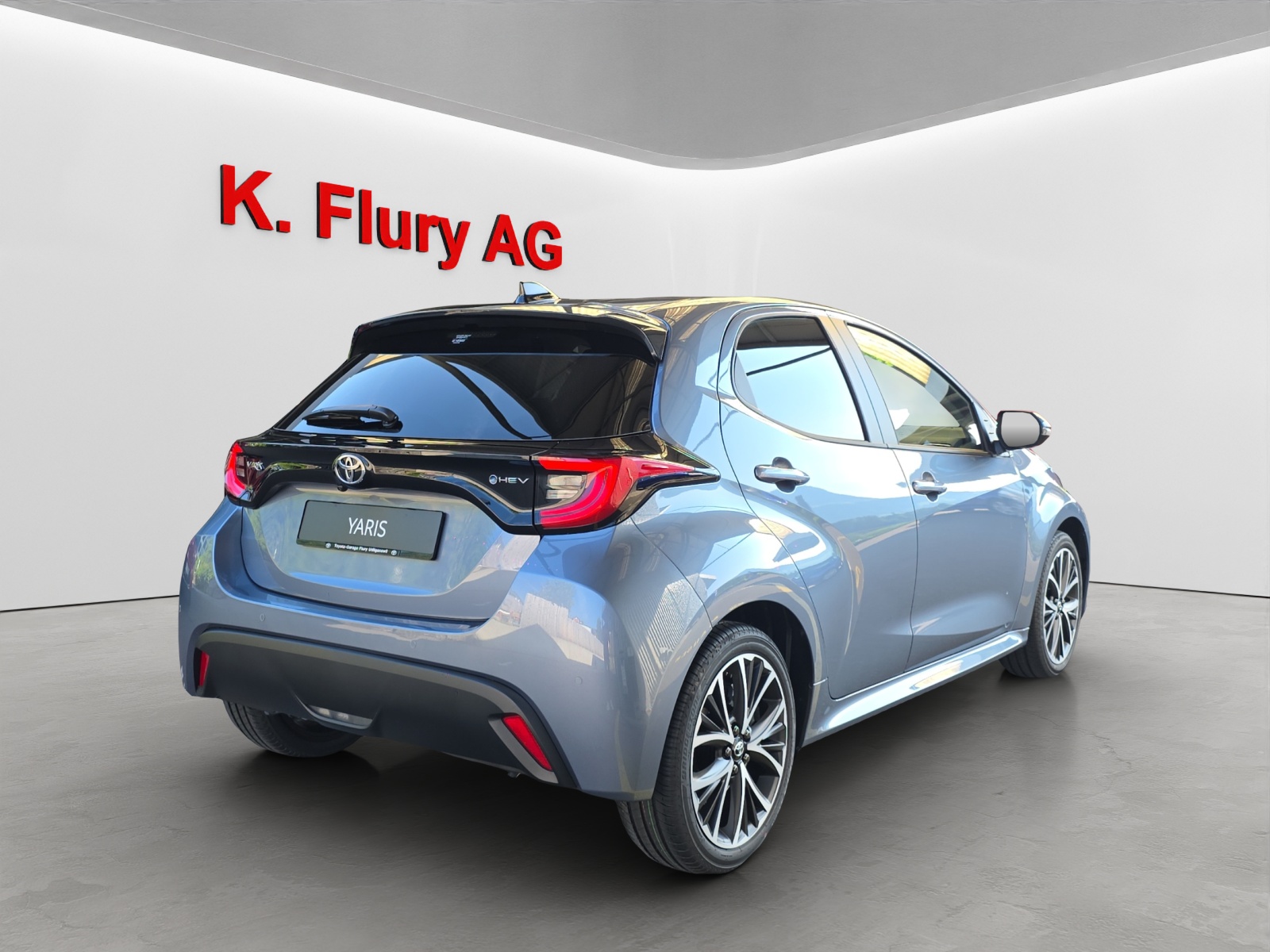 TOYOTA Yaris 1.5 VVT-i HSD Trend-image-4