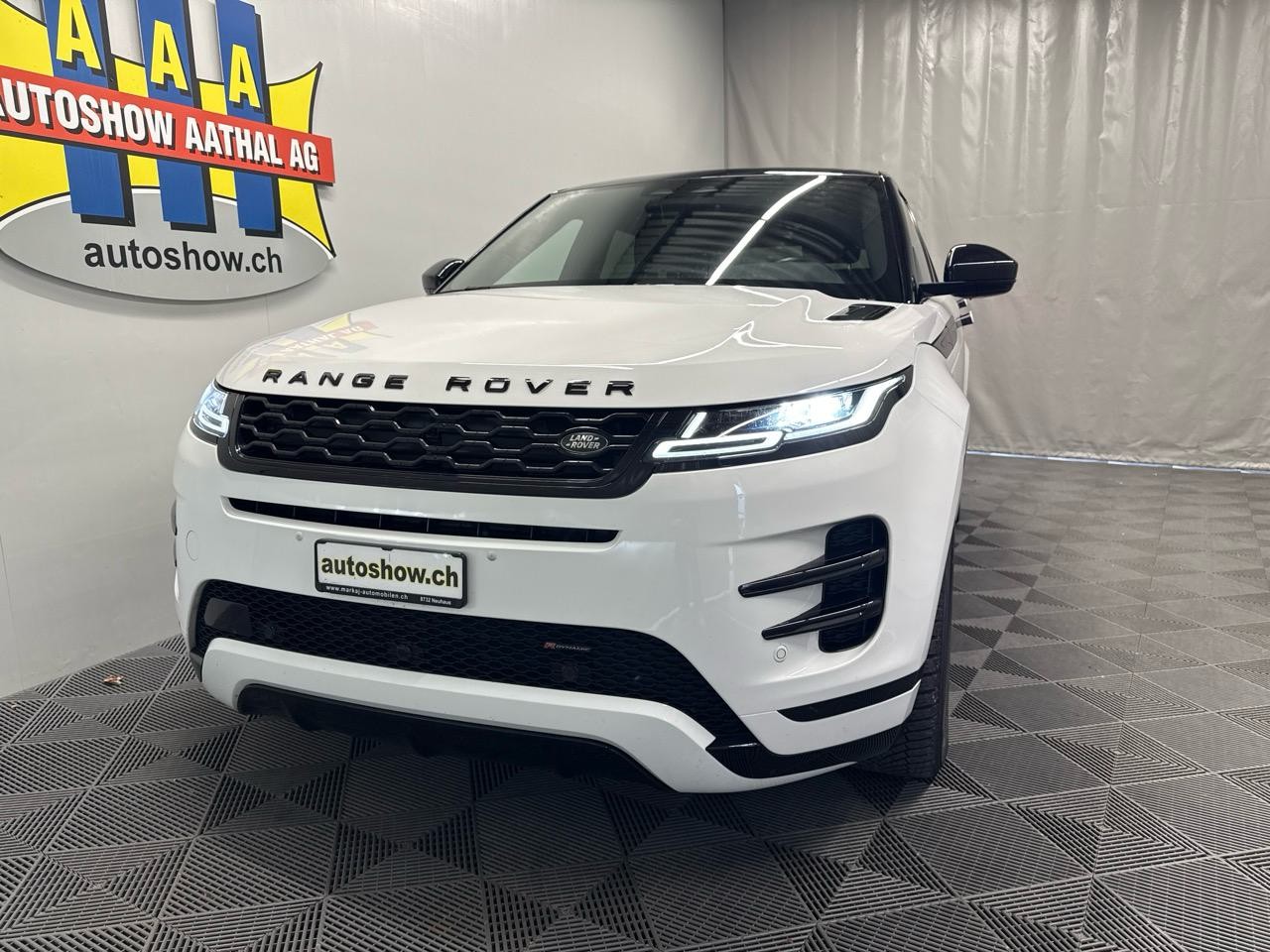 LAND ROVER Range Rover Evoque R-Dynamic P 200 SE AT9-image-14