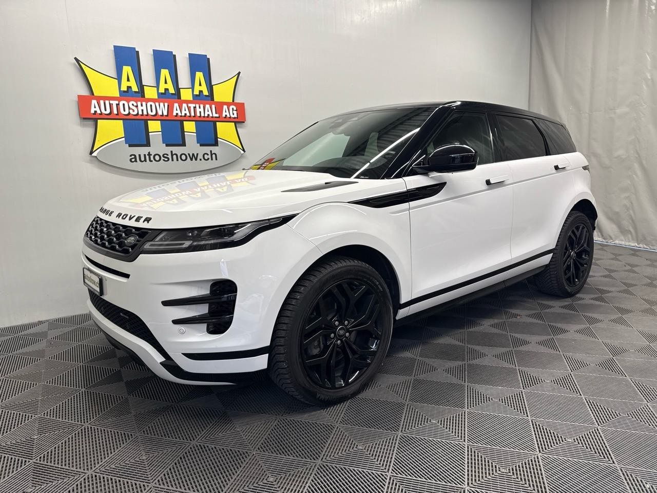LAND ROVER Range Rover Evoque R-Dynamic P 200 SE AT9-image-0