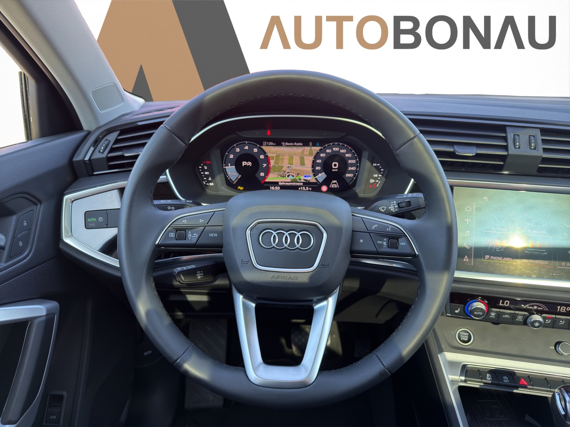AUDI Q3 2.0 40 TFSI S line quattro S-Tronic Sky black-image-16