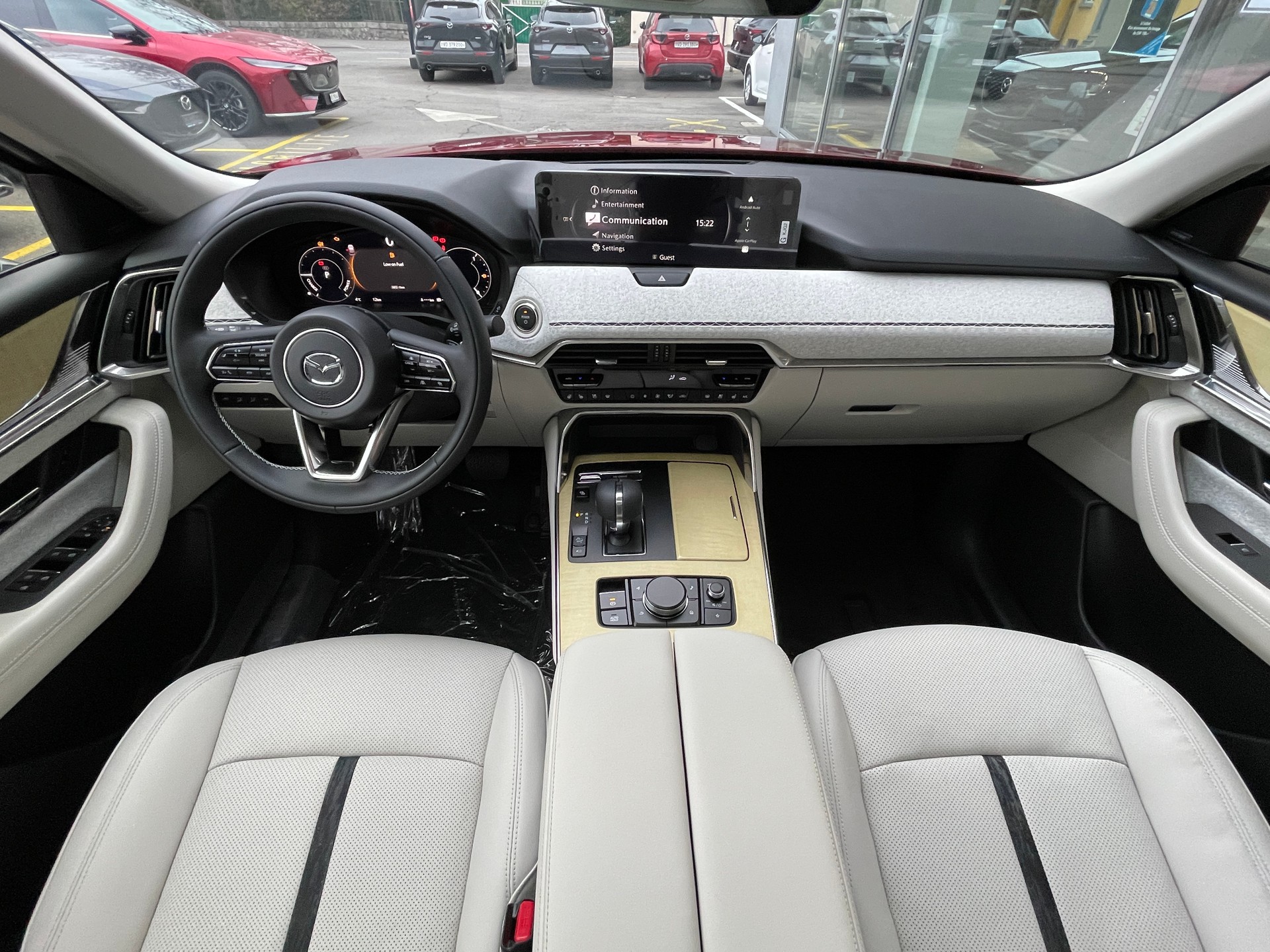 MAZDA CX-60 e-Skyactiv PHEV 327 AWD Takumi Plus-image-10
