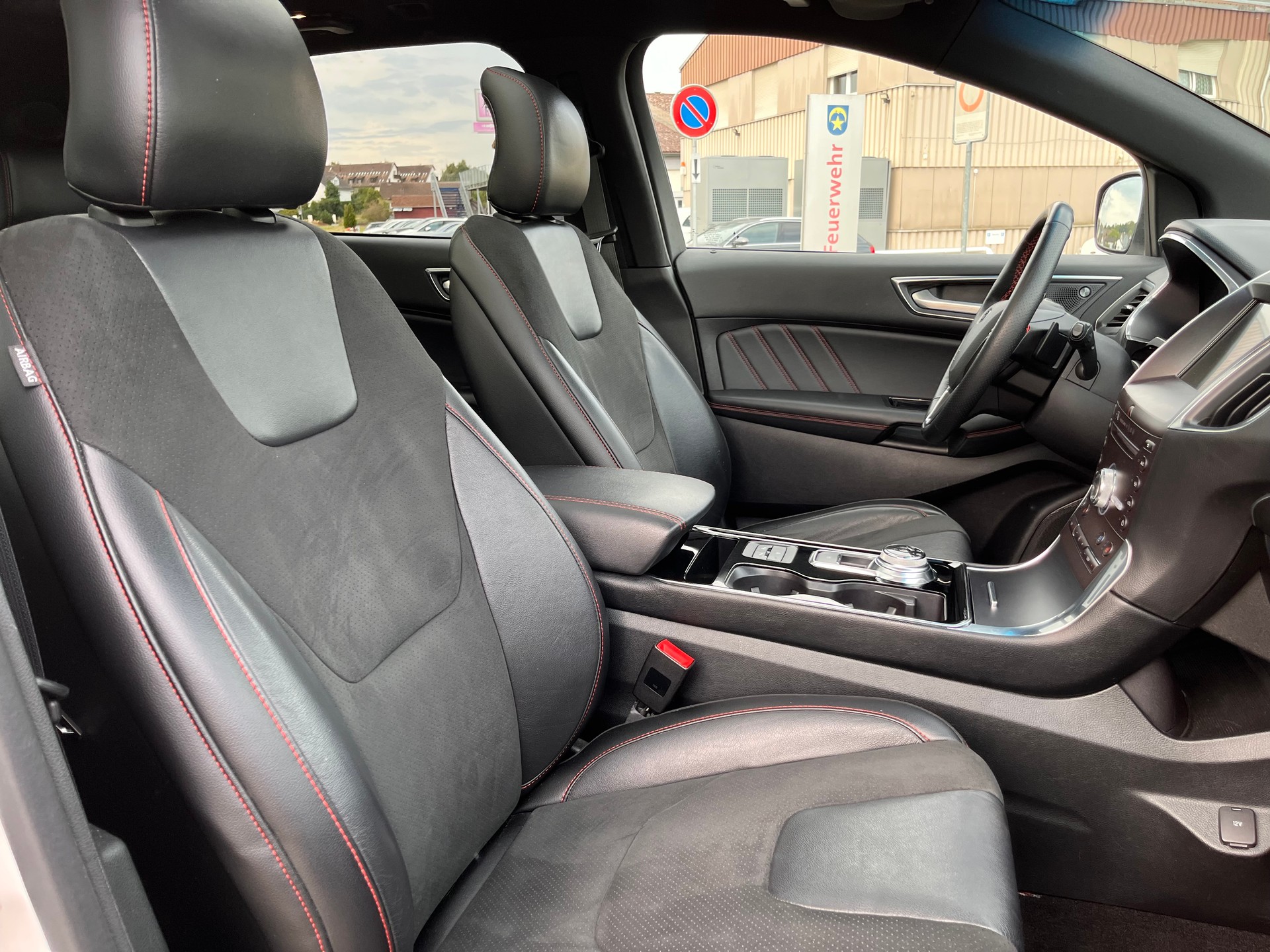 FORD Edge 2.0 EcoBlue ST-Line 4WD Automatic * WEISS METALLIC - STANDHEIZUNG - PANORAMADACH - ST-LINE *-image-16