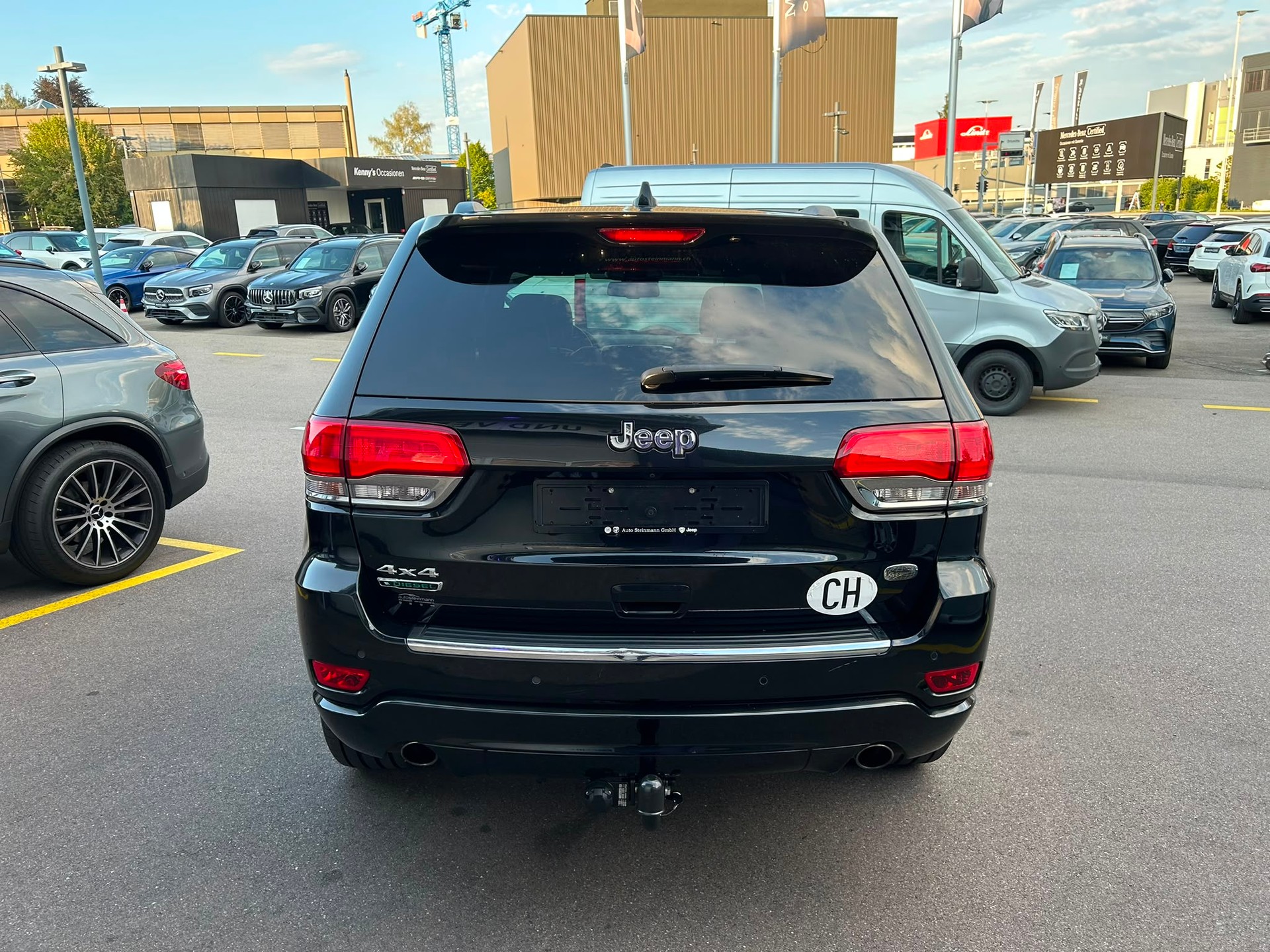 JEEP Grand Cherokee 3.0 CRD Overland Automatic-image-4