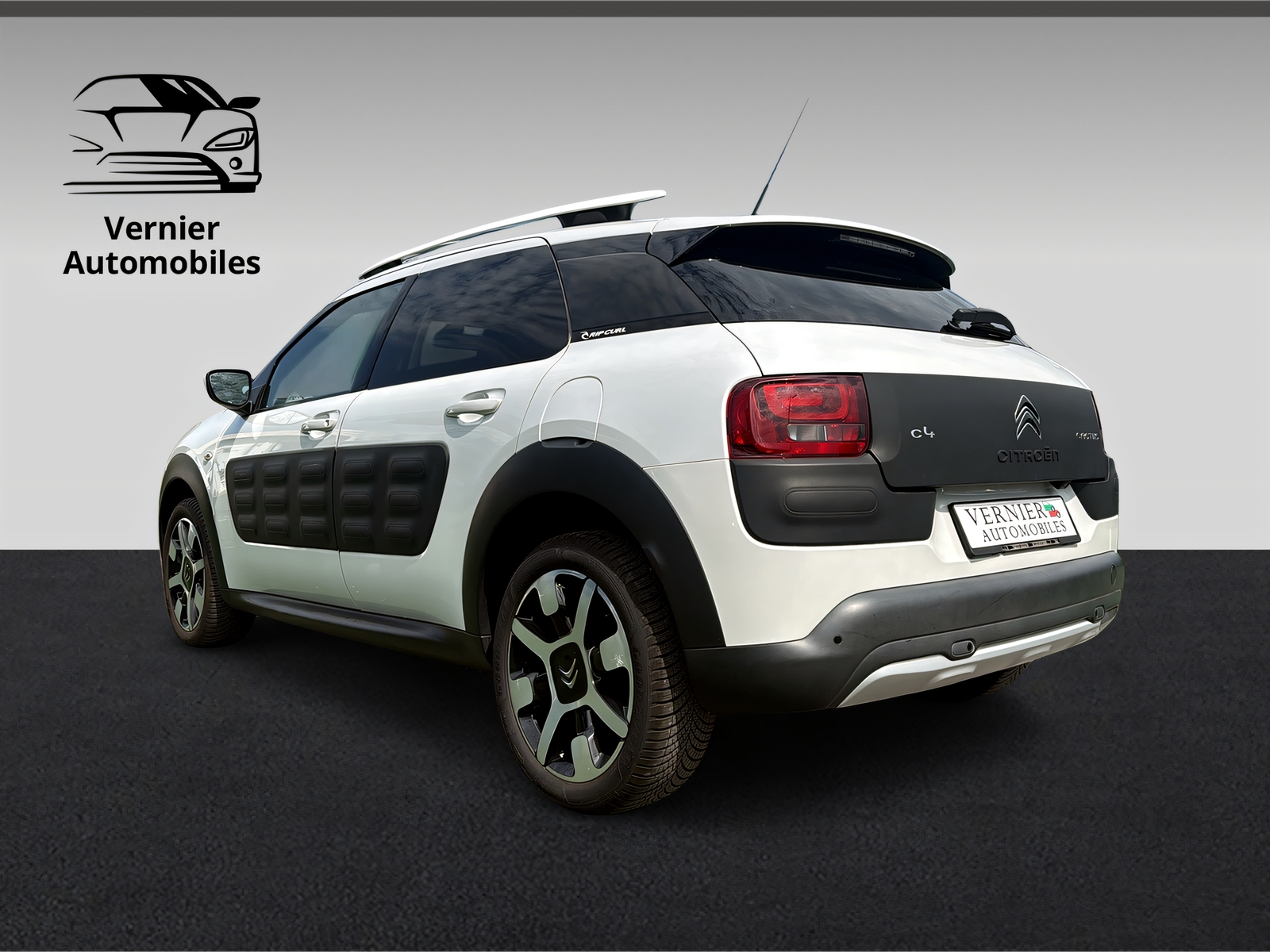 CITROEN C4 Cactus 1.2 e-THP Rip Curl-image-3