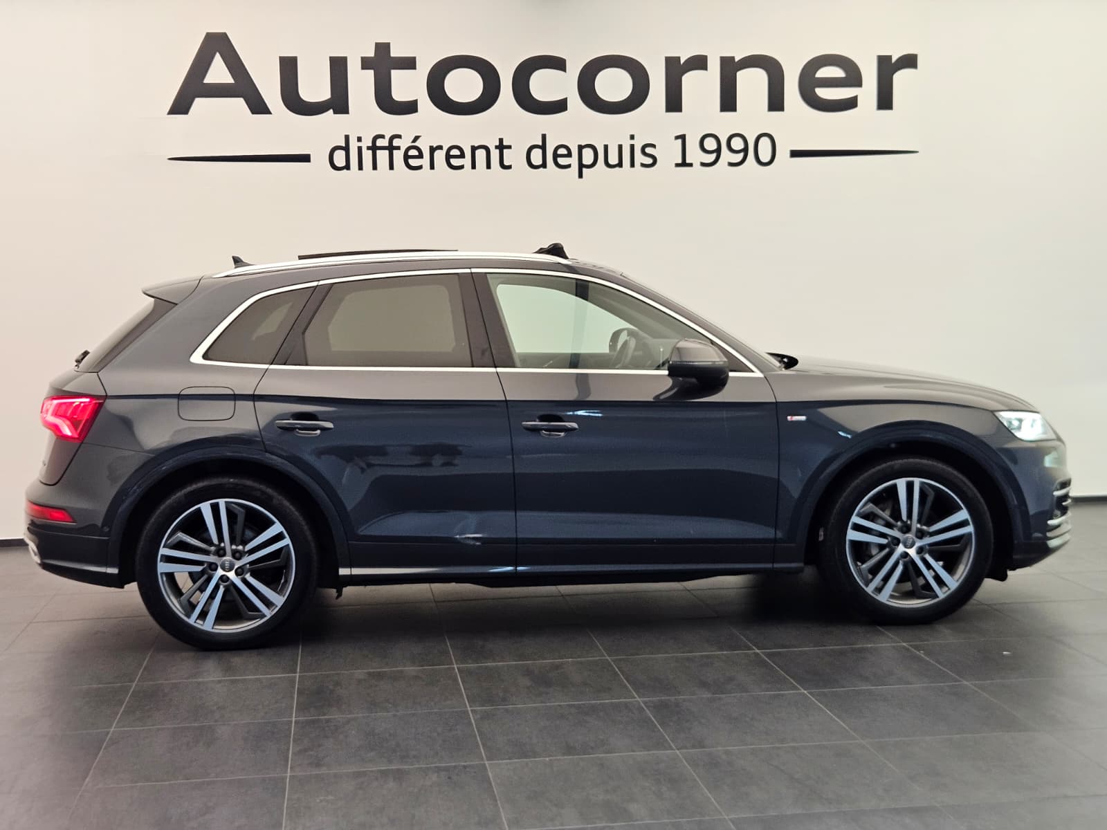 AUDI Q5 55 TFSI e quattro-image-3