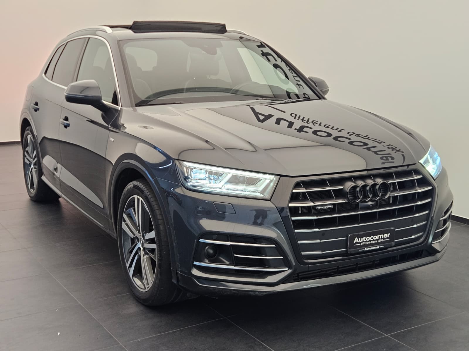 AUDI Q5 55 TFSI e quattro-image-2