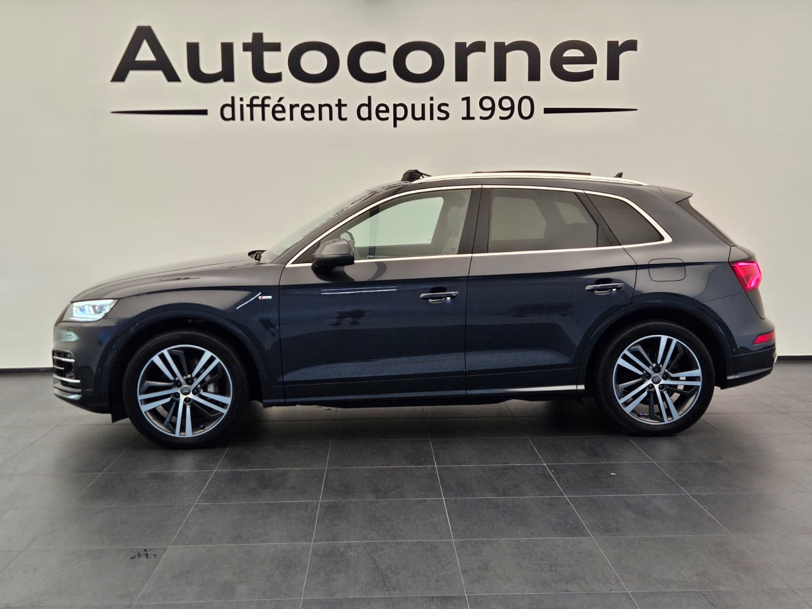 AUDI Q5 55 TFSI e quattro-image-1