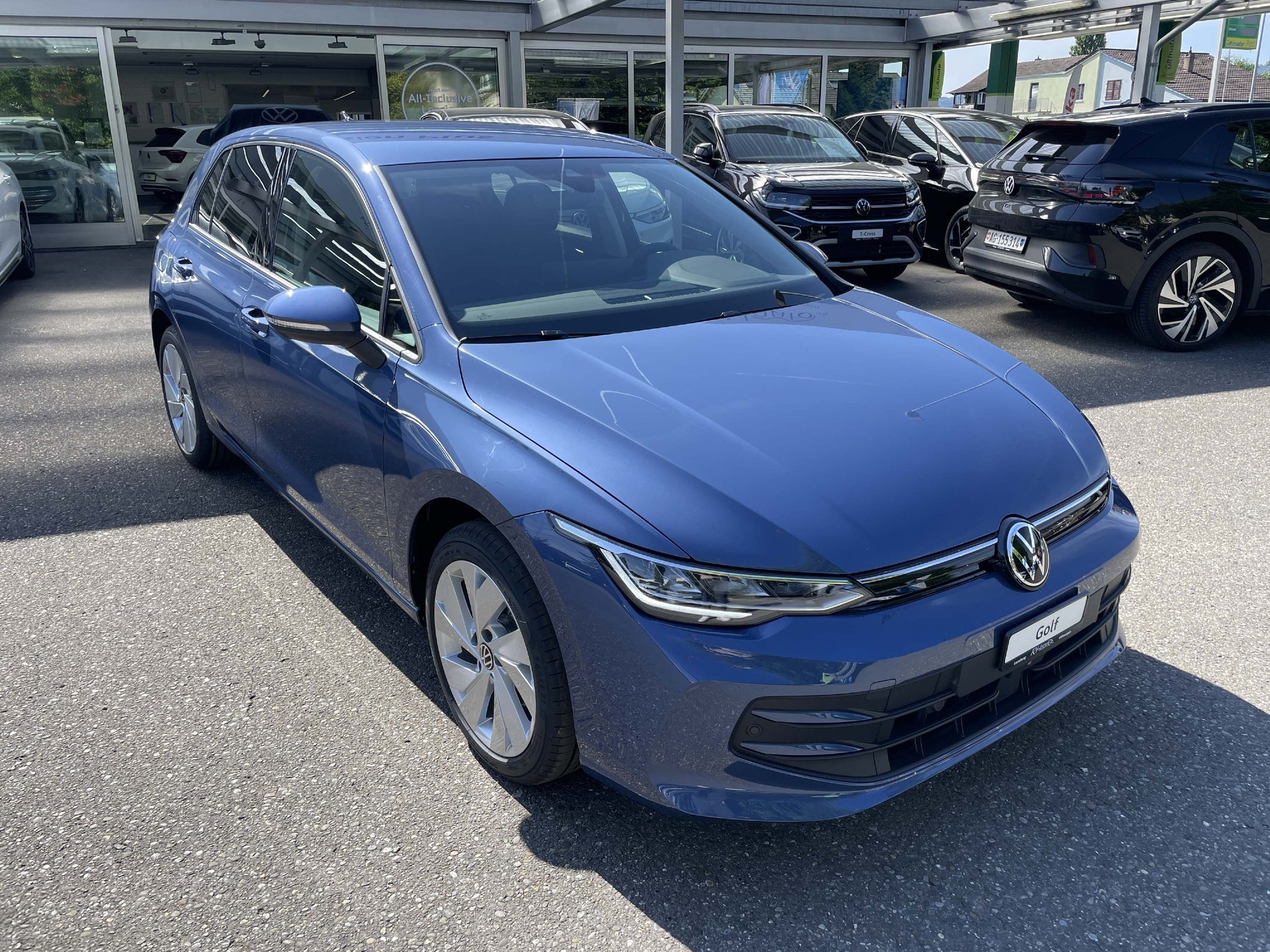 VW Golf VIII 1.5 eTSI UNITED DSG-image-2