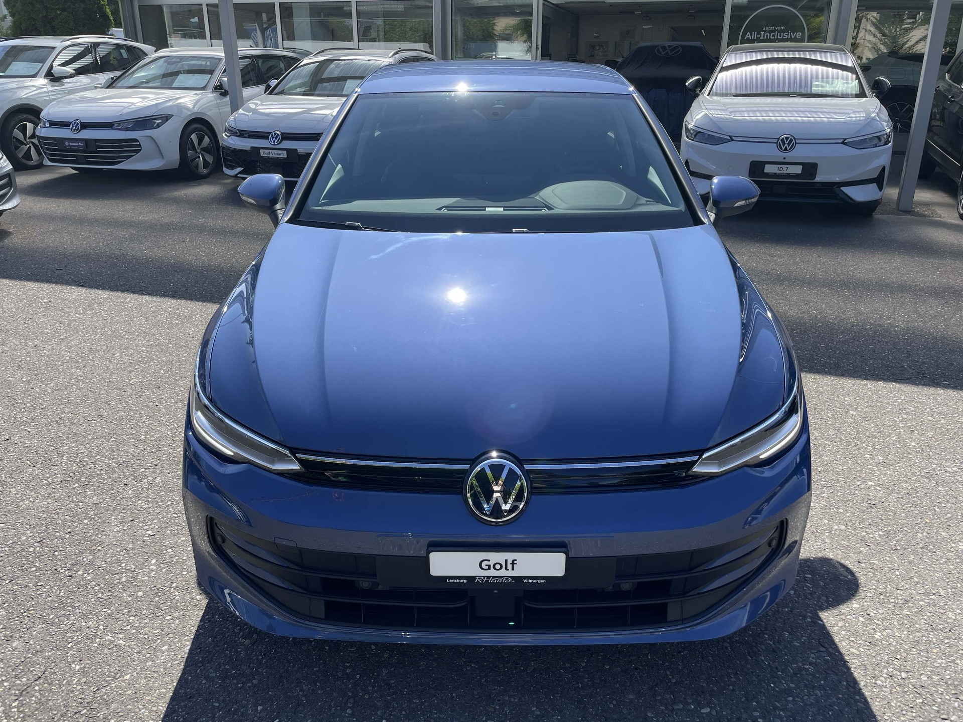 VW Golf VIII 1.5 eTSI UNITED DSG-image-1