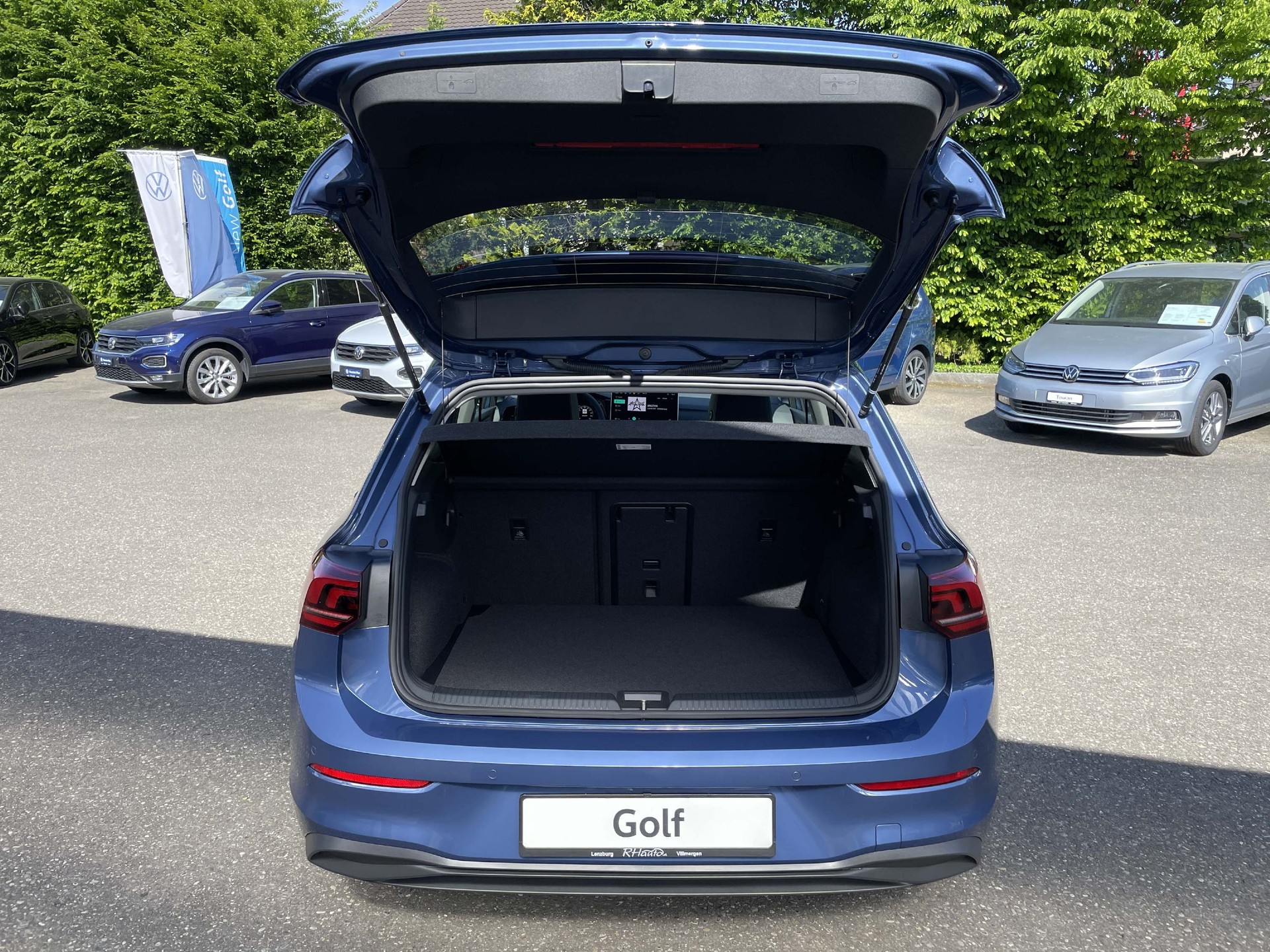 VW Golf VIII 1.5 eTSI UNITED DSG-image-5