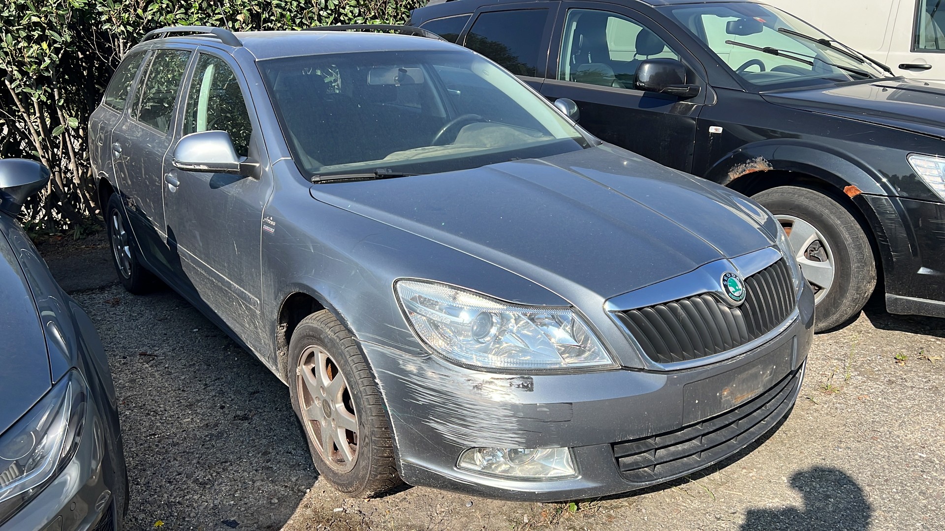 SKODA Octavia Combi 2.0 TDI Swiss Adventure 4x4 DSG-image-1