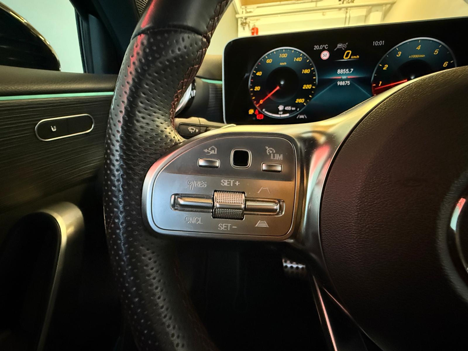 MERCEDES-BENZ A 180 Night Star AMG Line 7G-DCT-image-15