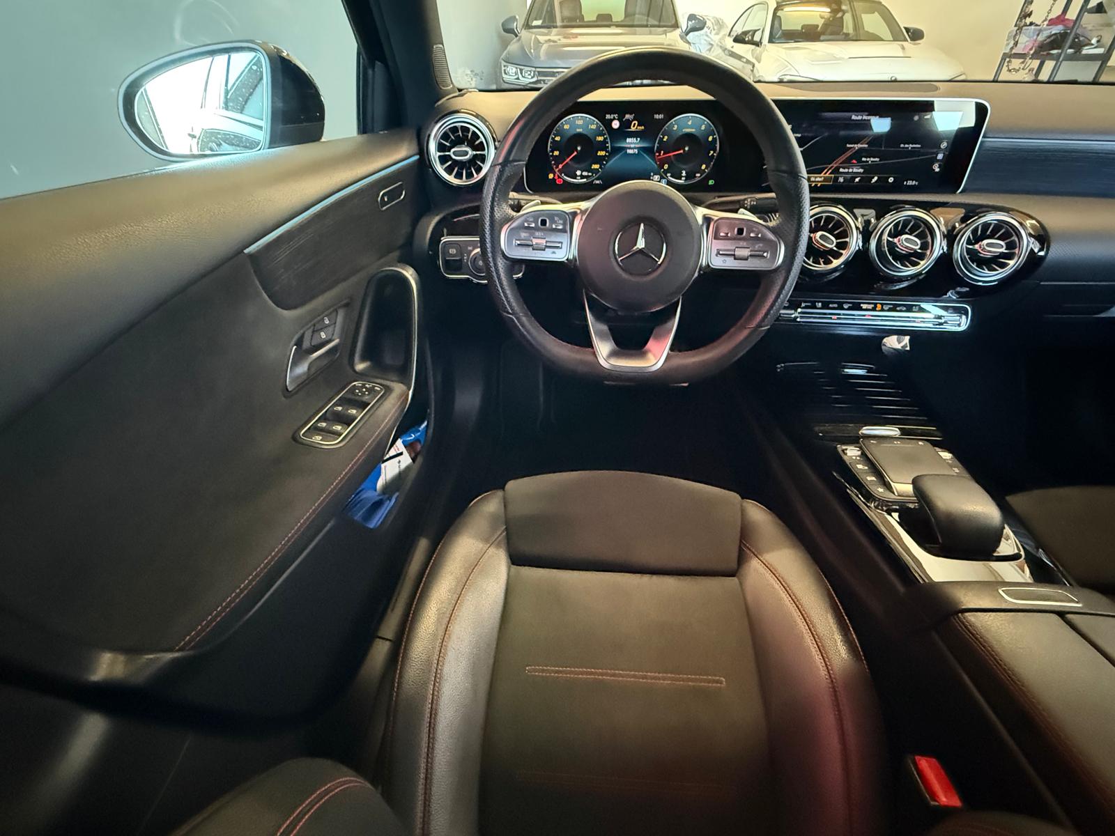 MERCEDES-BENZ A 180 Night Star AMG Line 7G-DCT-image-13