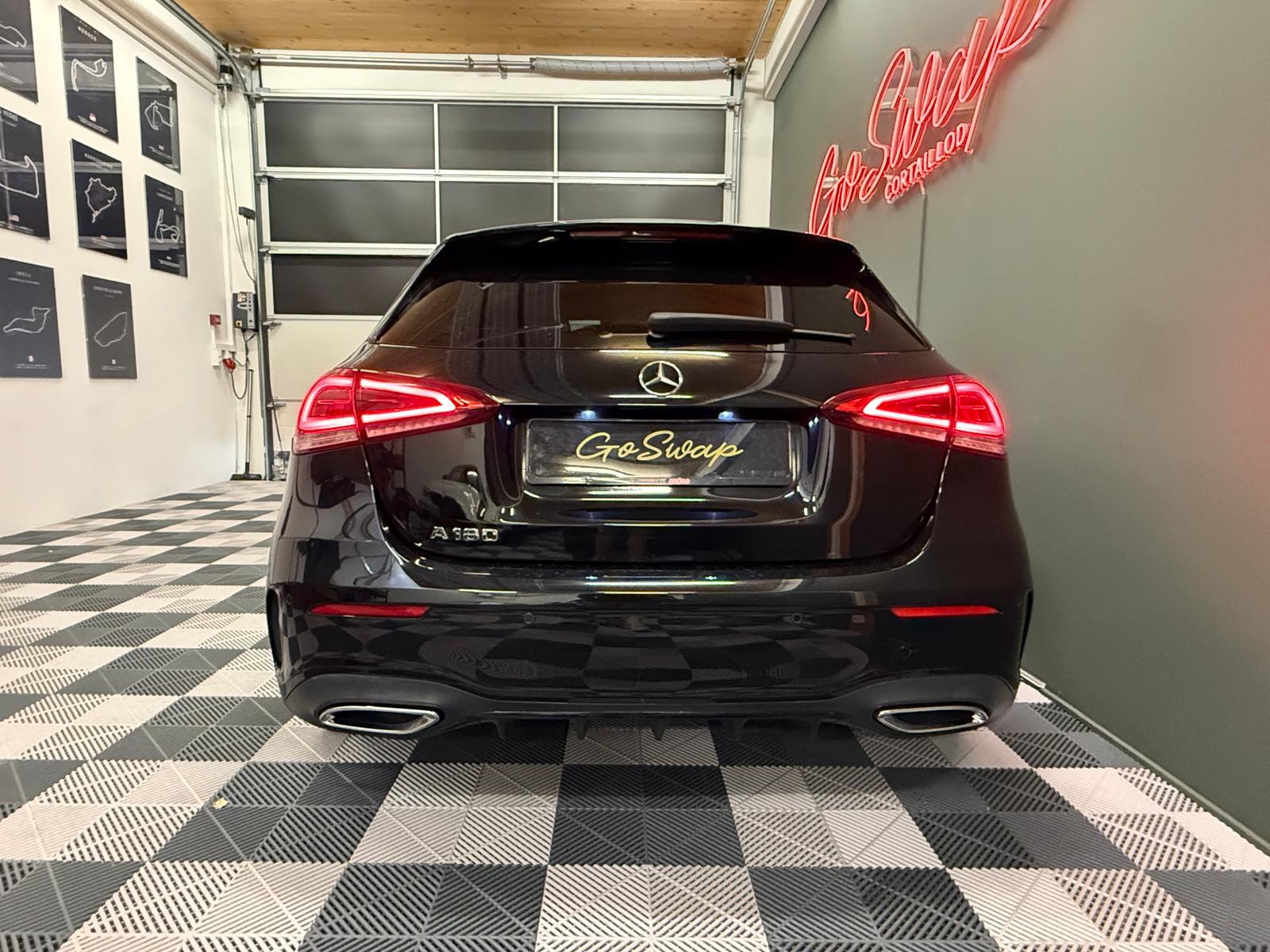 MERCEDES-BENZ A 180 Night Star AMG Line 7G-DCT-image-4