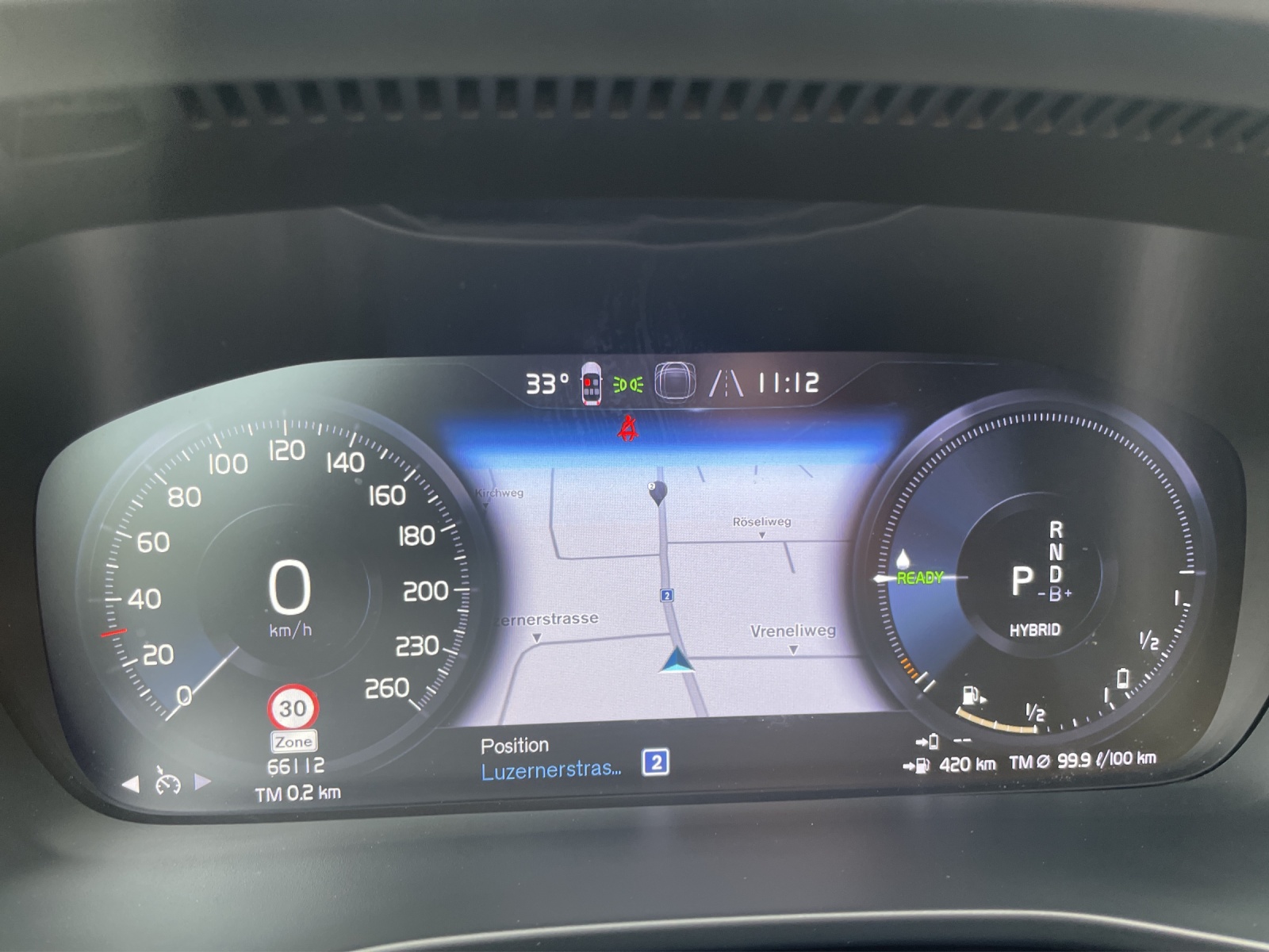 VOLVO XC40 1.5 T5 PiH Plus Dark-image-15