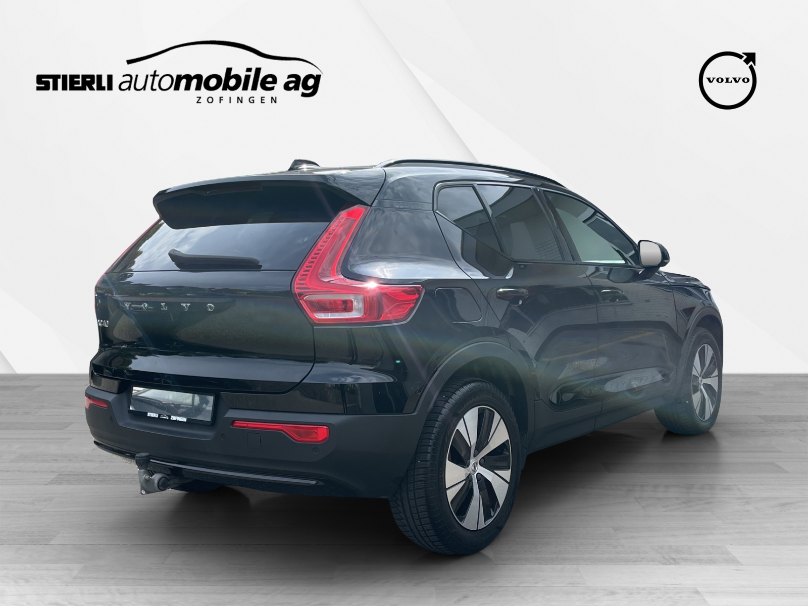 VOLVO XC40 1.5 T5 PiH Plus Dark-image-4
