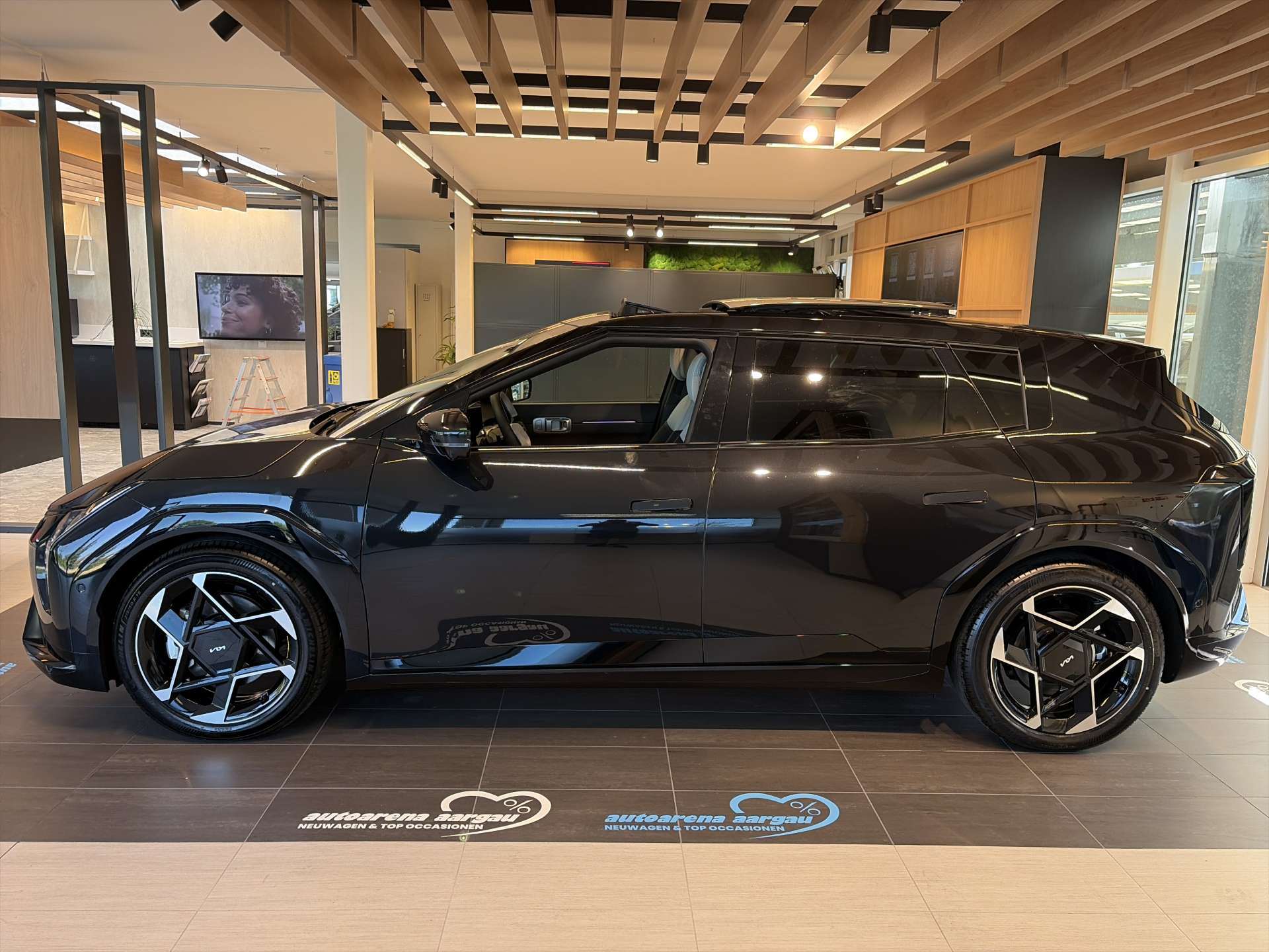 KIA EV4 81,4 kWh GT-Line Automat 204PS-image-11